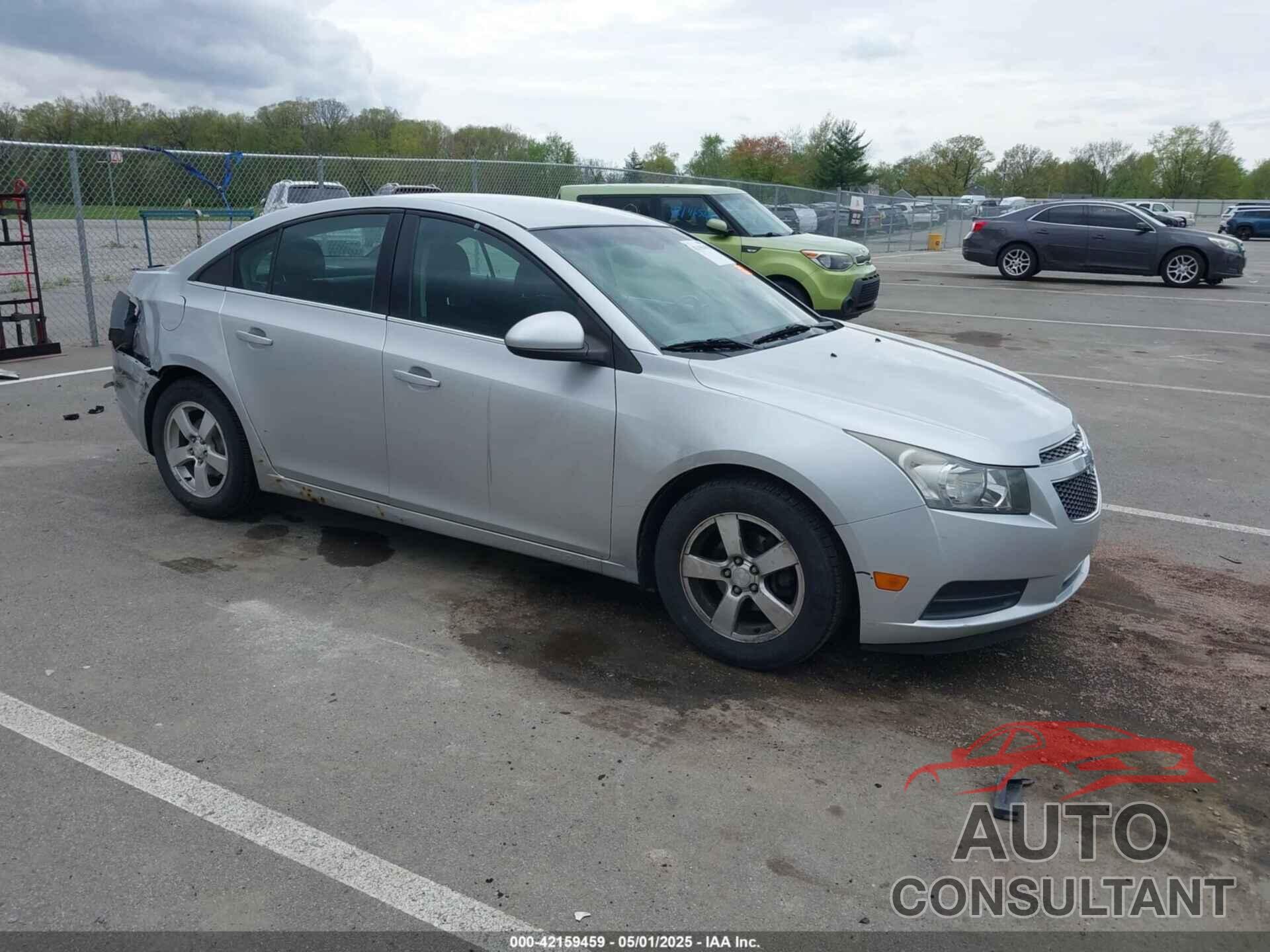 CHEVROLET CRUZE 2013 - 1G1PC5SB9D7323048