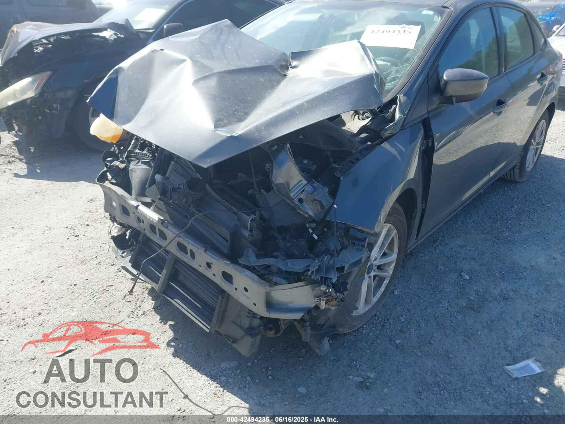 FORD FOCUS 2018 - 1FADP3FE9JL257830