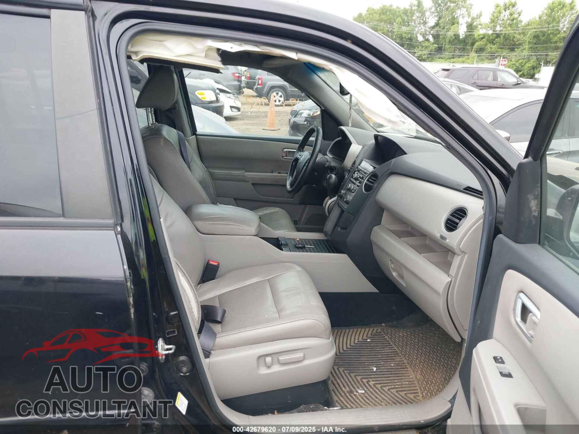 HONDA PILOT 2012 - 5FNYF4H56CB009588