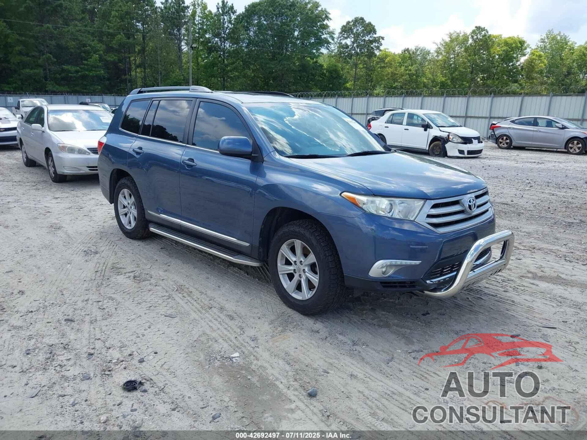 TOYOTA HIGHLANDER 2013 - 5TDBK3EH3DS275447