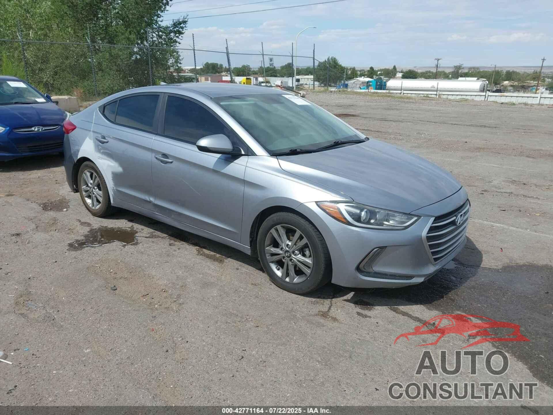HYUNDAI ELANTRA 2017 - 5NPD84LF8HH028001