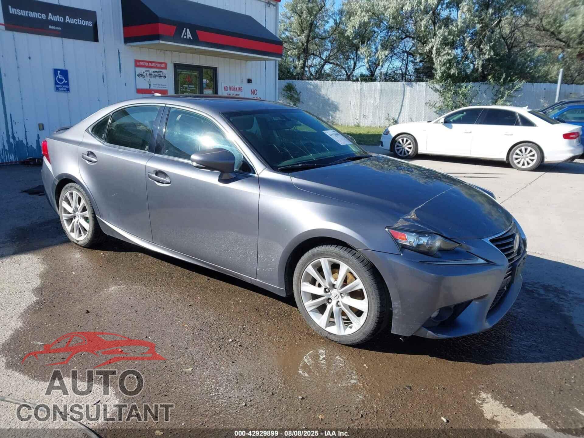 LEXUS IS 250 2015 - JTHCF1D29F5017564