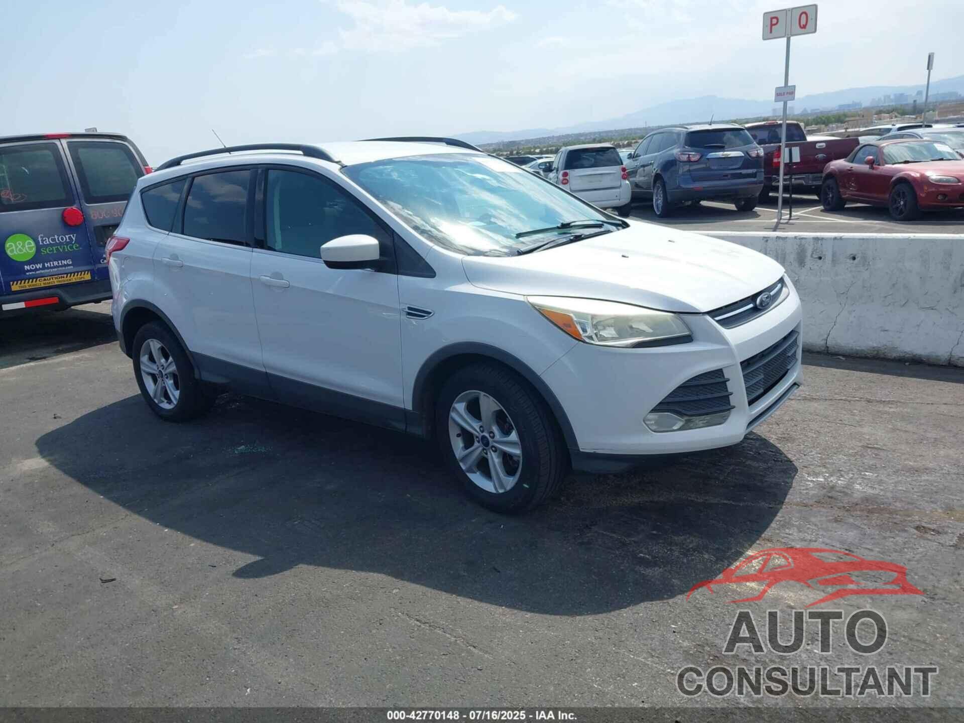 FORD ESCAPE 2014 - 1FMCU0G93EUB64425