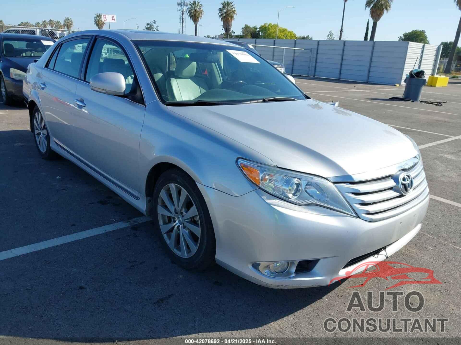 TOYOTA AVALON 2011 - 4T1BK3DB0BU390721