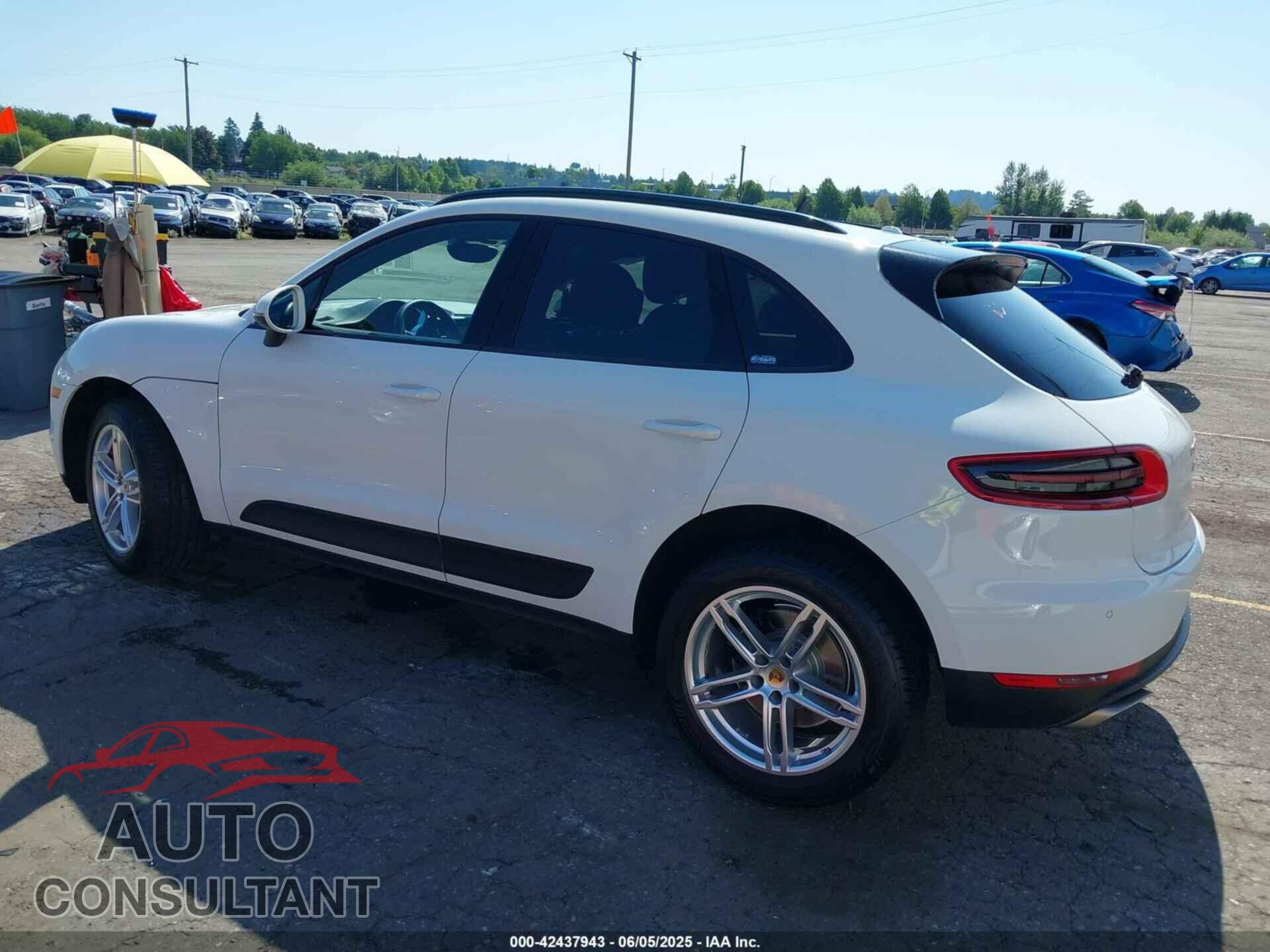 PORSCHE MACAN 2017 - WP1AA2A57HLB04985