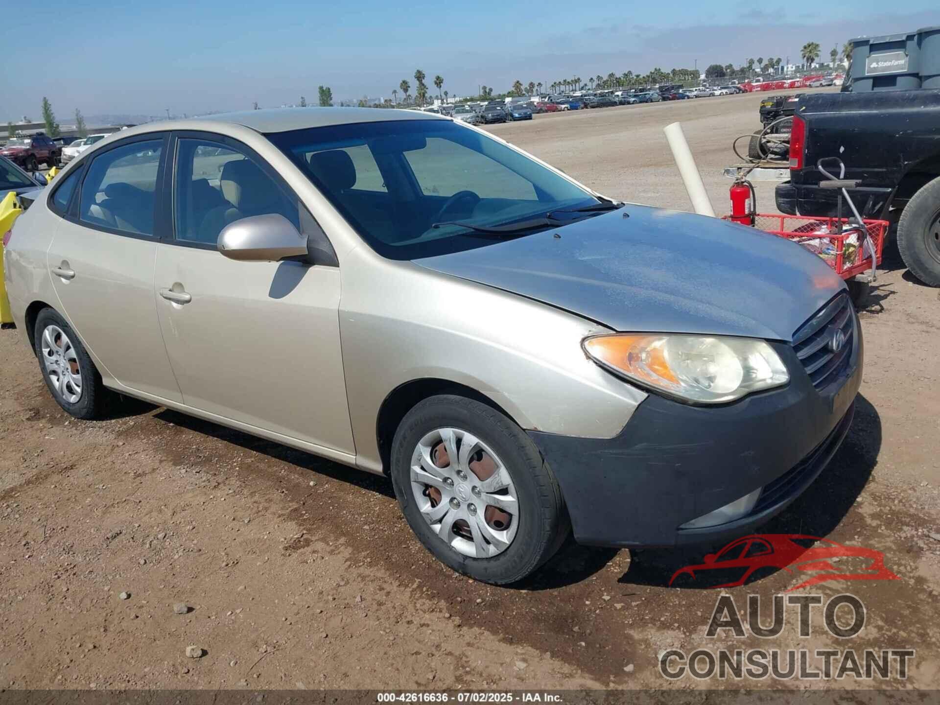 HYUNDAI ELANTRA 2010 - KMHDU4AD7AU986132