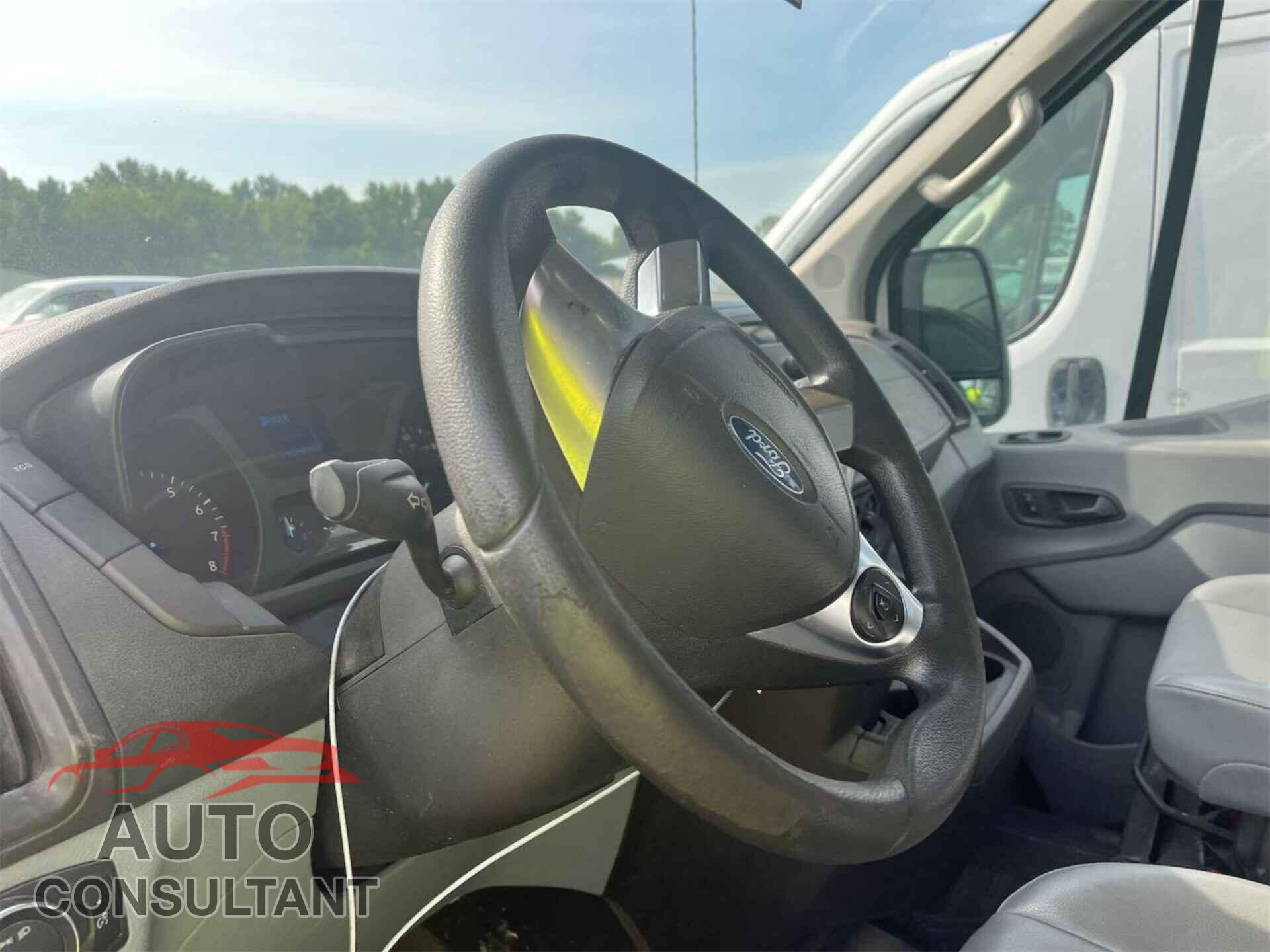 FORD TRANSIT 2015 - 1FTNR1CM2FKA48757