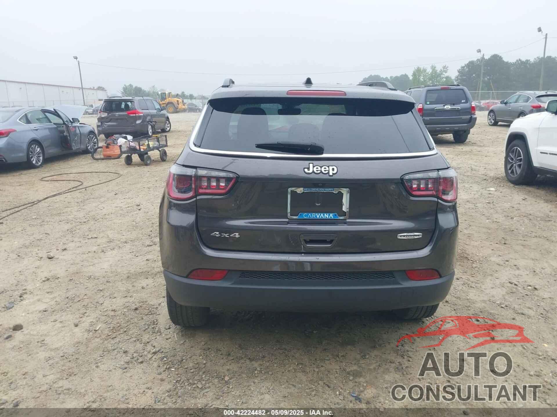 JEEP COMPASS 2019 - 3C4NJDBB8KT748588
