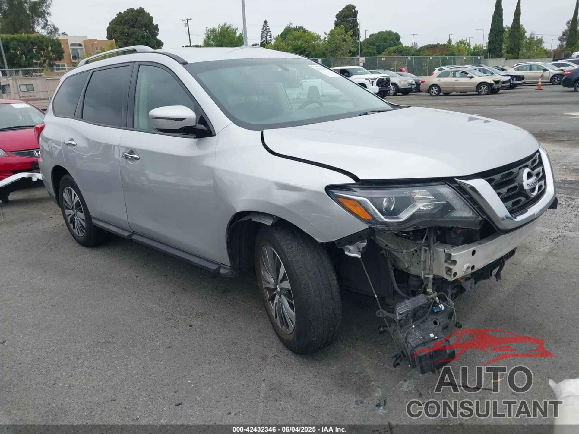 NISSAN PATHFINDER 2018 - 5N1DR2MM1JC661211