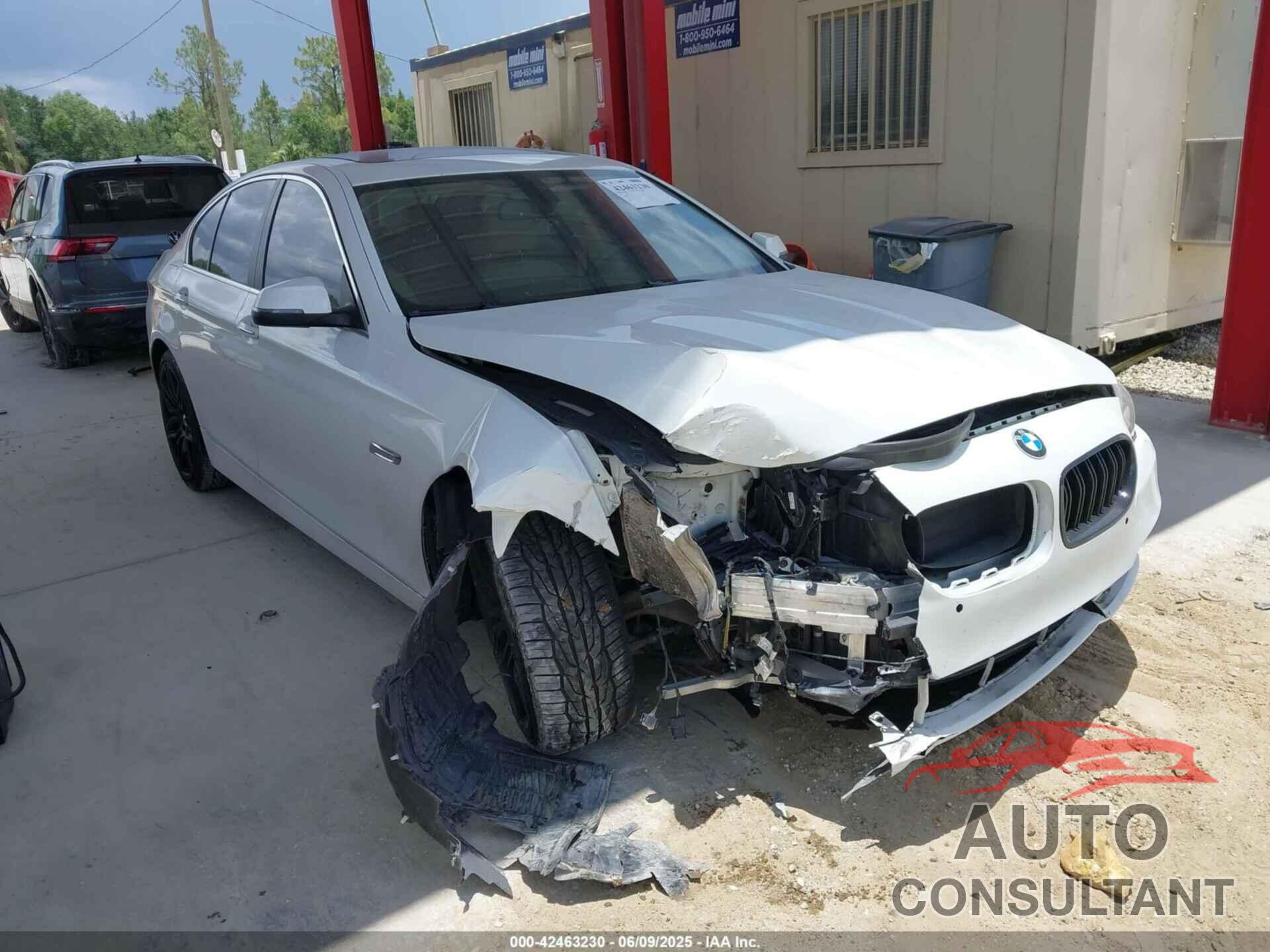 BMW 528I 2014 - WBA5A5C56ED507568