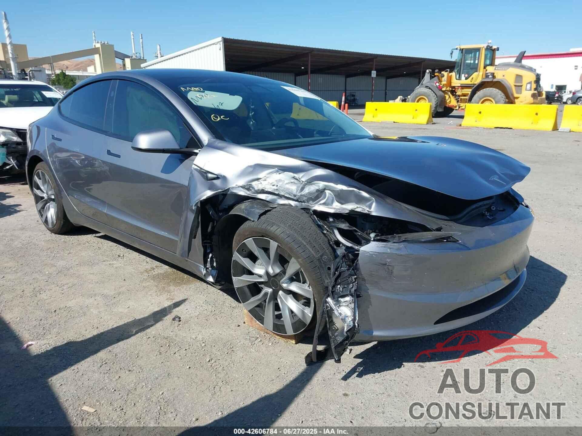 TESLA MODEL 3 2024 - 5YJ3E1EB1RF864830