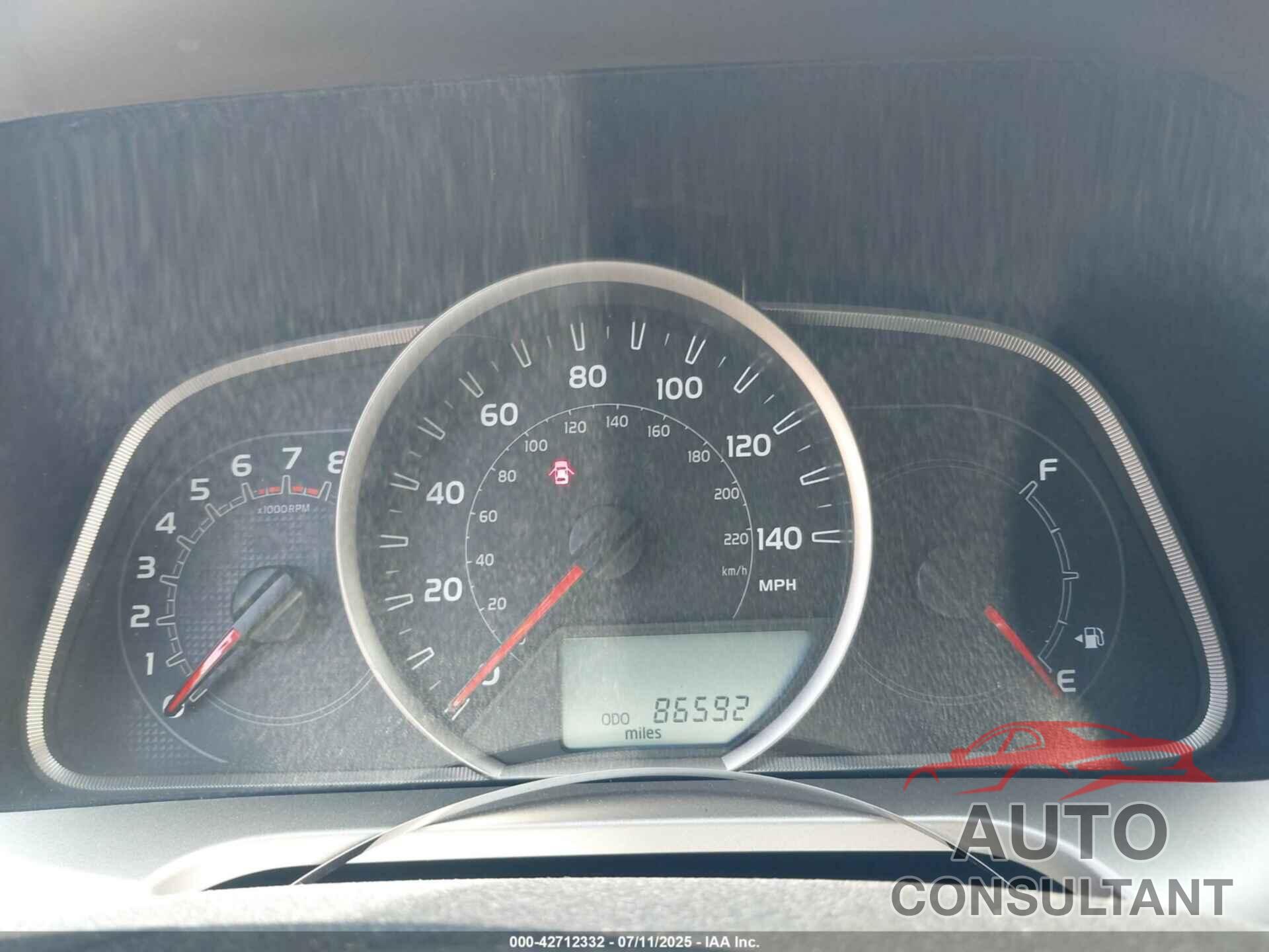 TOYOTA RAV4 2015 - JTMWFREV2FJ051794