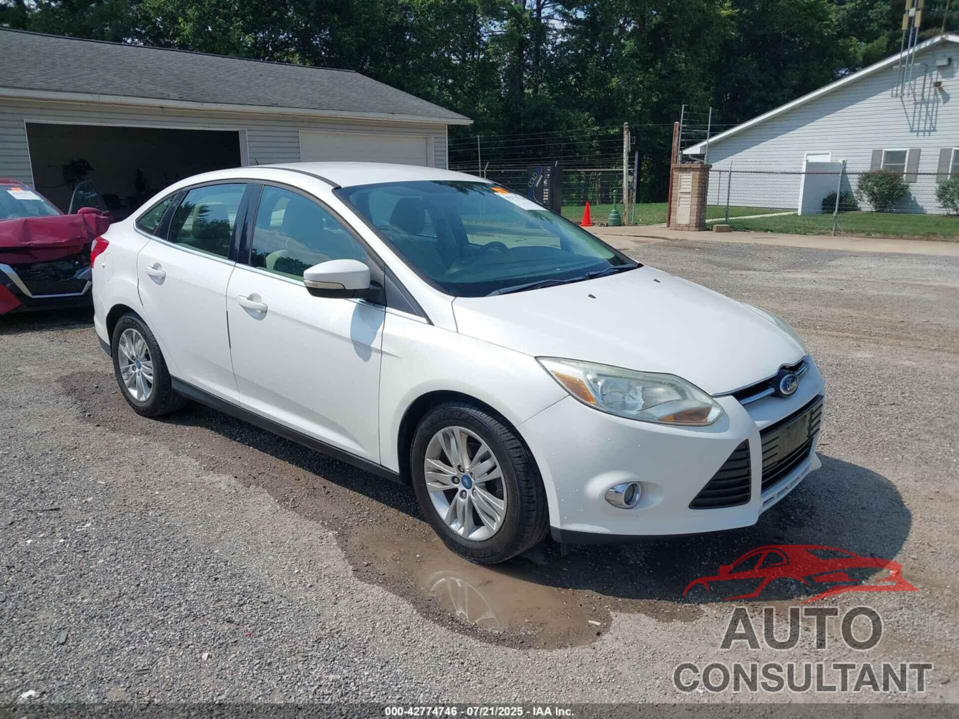 FORD FOCUS 2012 - 1FAHP3H22CL178538