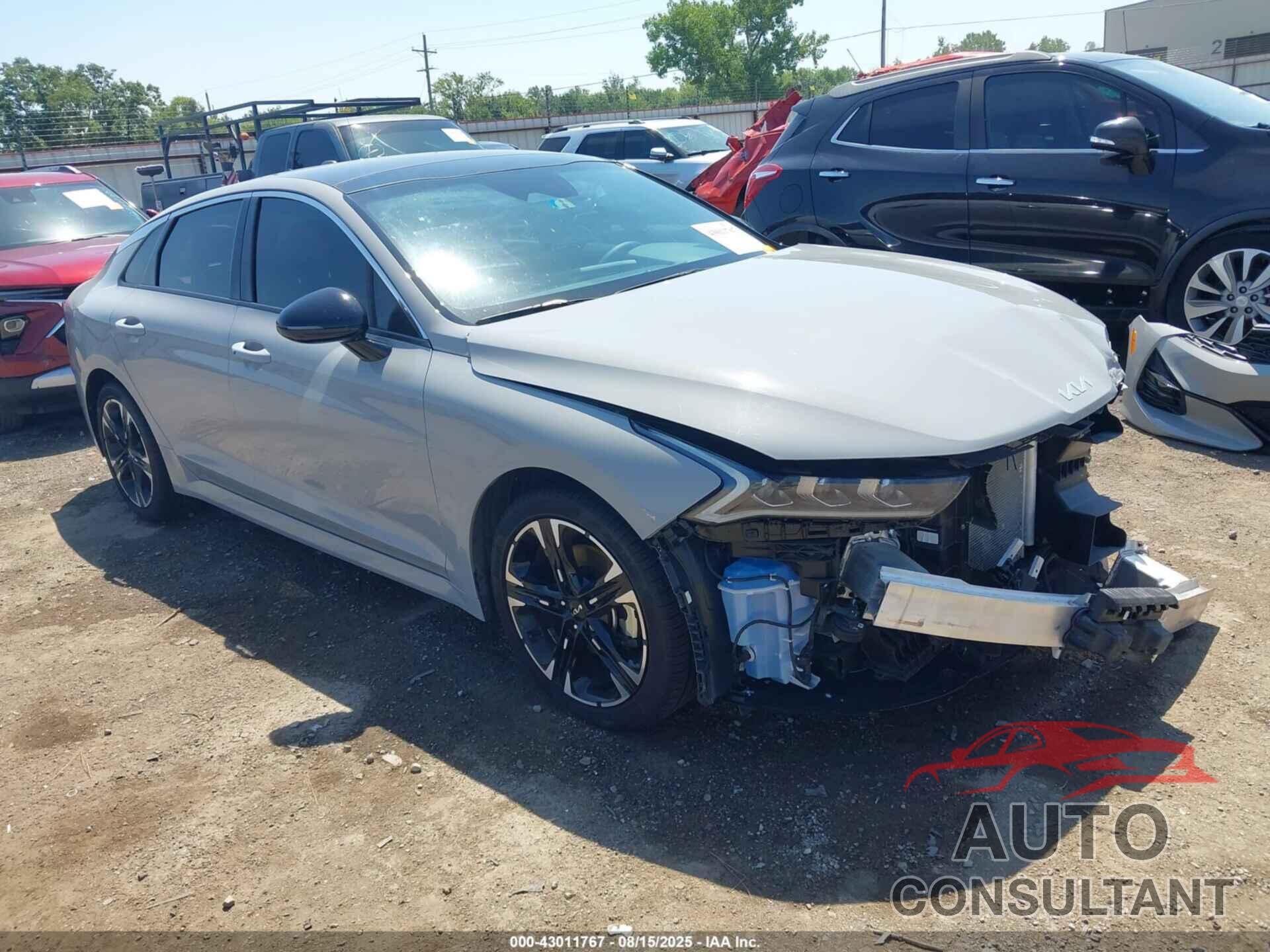KIA K5 2023 - 5XXG64J23PG204823