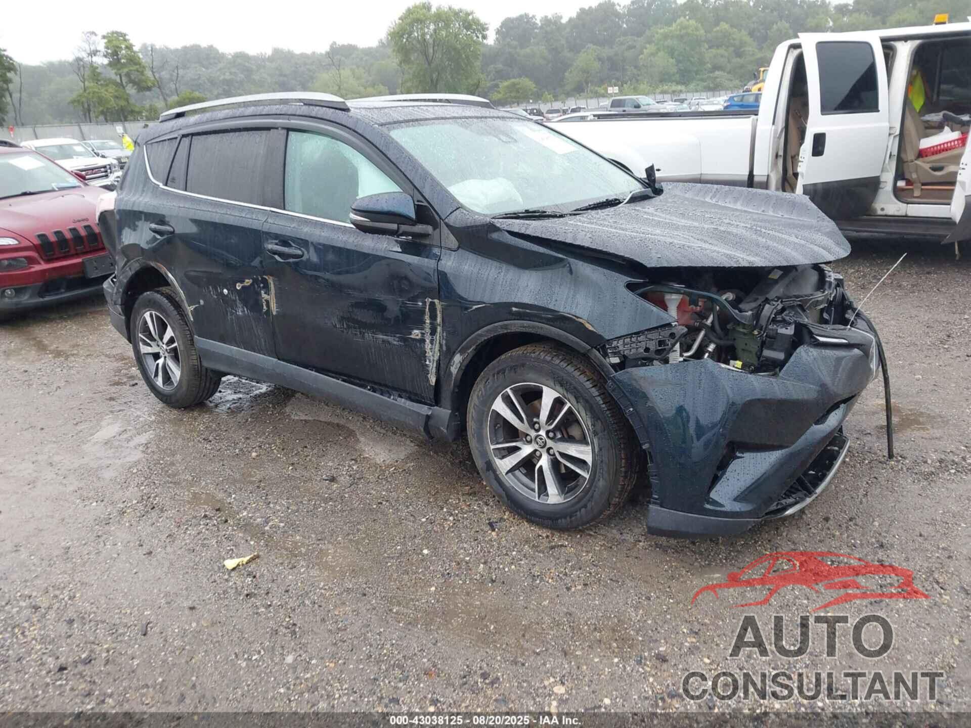 TOYOTA RAV4 2018 - 2T3RFREV1JW706180