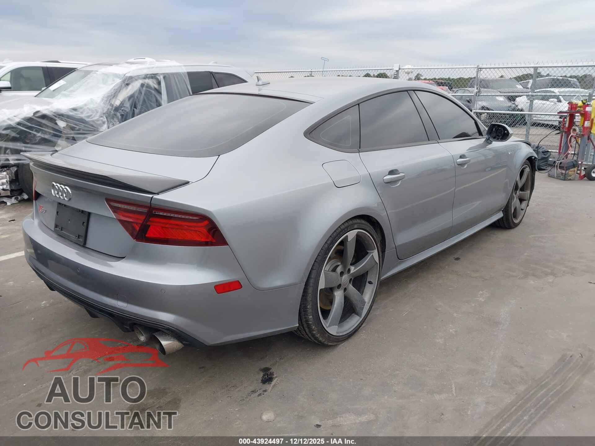 AUDI S7 2017 - WAU2FAFC5HN106910