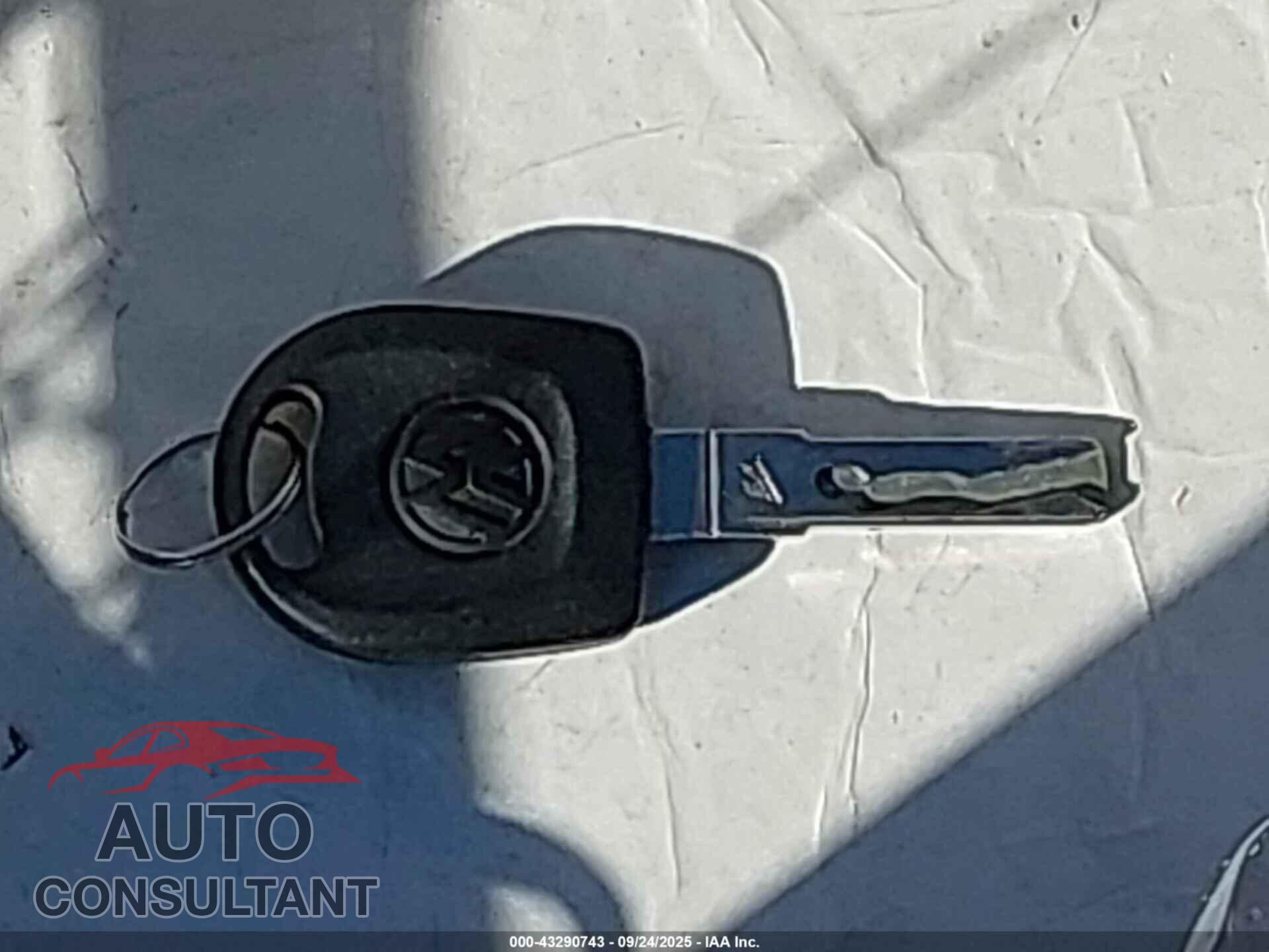 VOLKSWAGEN EOS 2011 - WVWBW7AH9BV003389