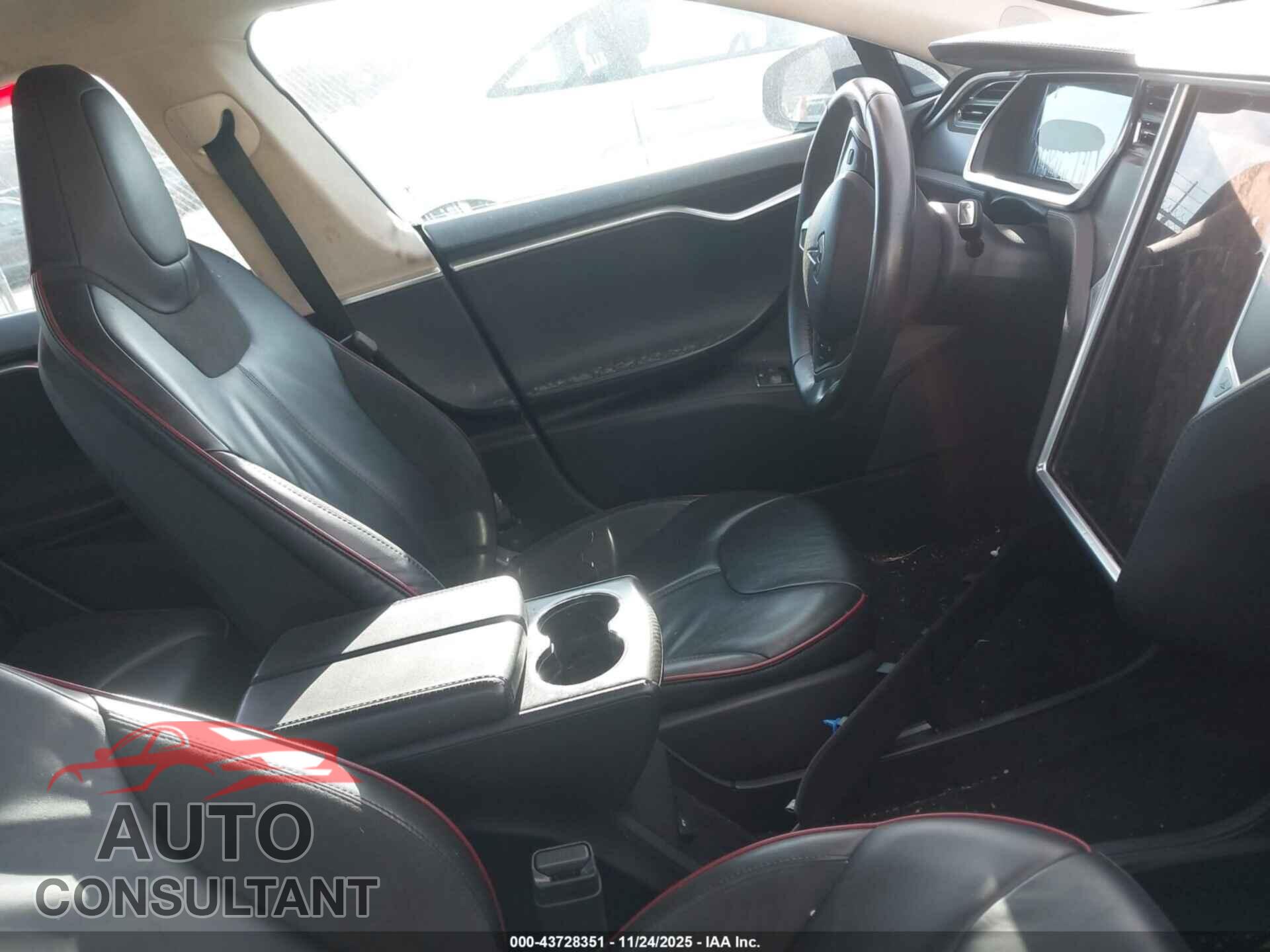 TESLA MODEL S 2013 - 5YJSA1DP4DFP10349