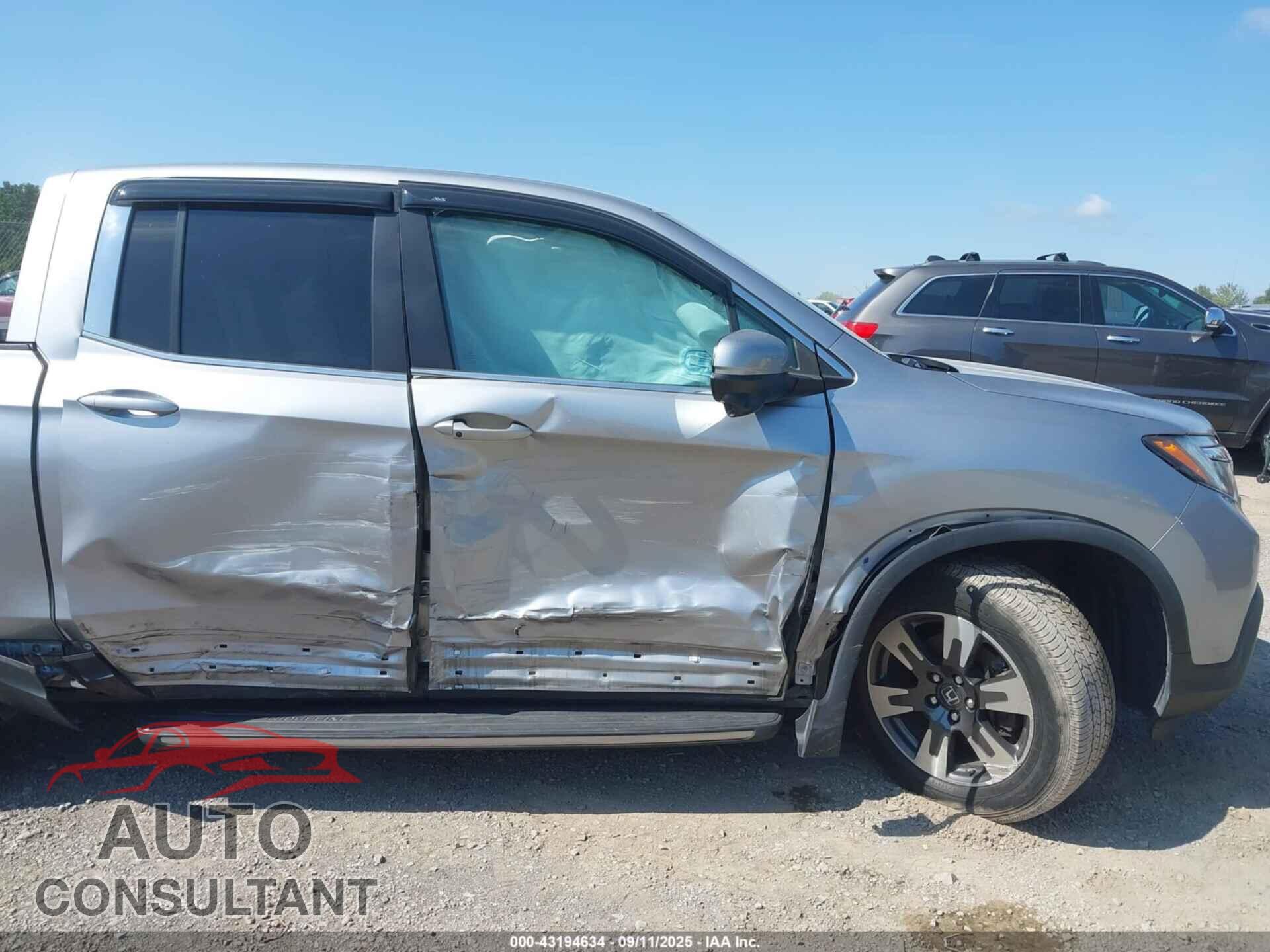HONDA RIDGELINE 2017 - 5FPYK3F61HB009417