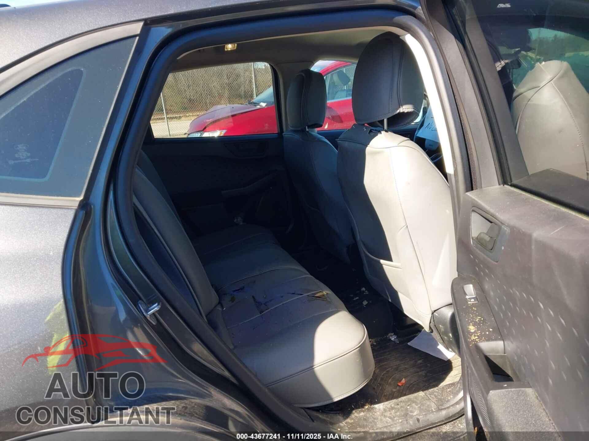 FORD ESCAPE 2020 - 1FMCU9F65LUA46529