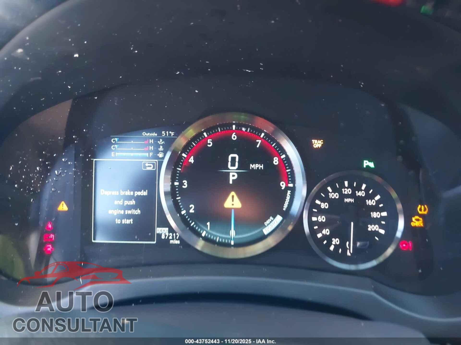LEXUS RC F 2015 - JTHHP5BC9F5000768