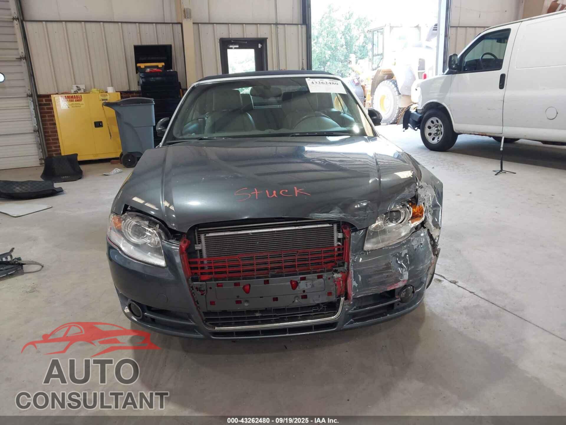 AUDI A4 2009 - WAUDF48H99K010588