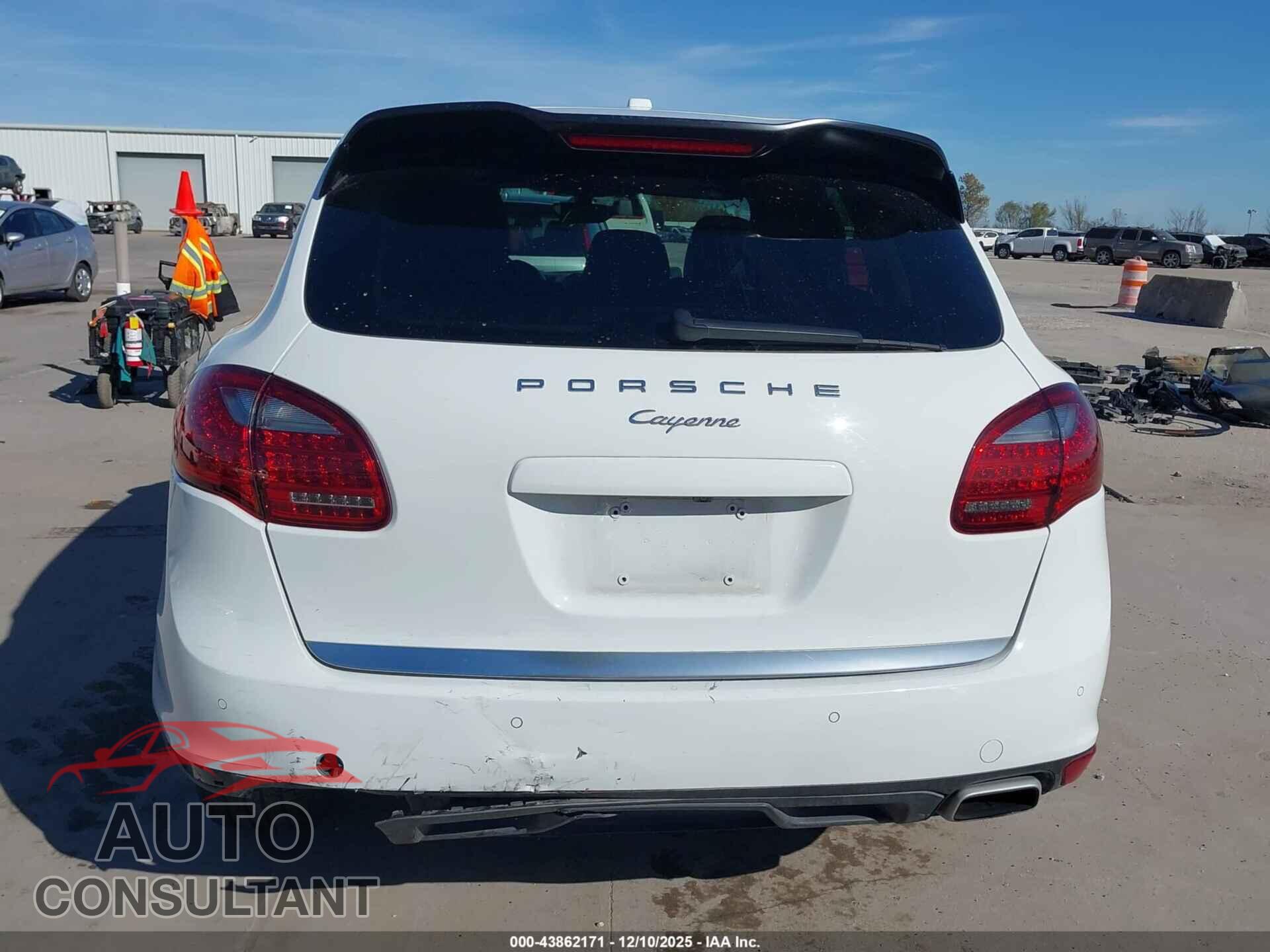 PORSCHE CAYENNE 2012 - WP1AA2A22CLA11855