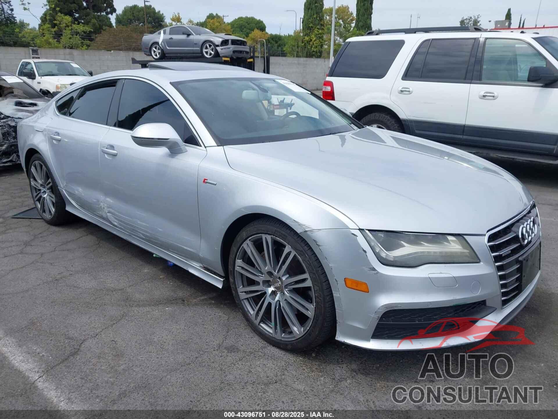 AUDI A7 2012 - WAUSGAFC2CN028348