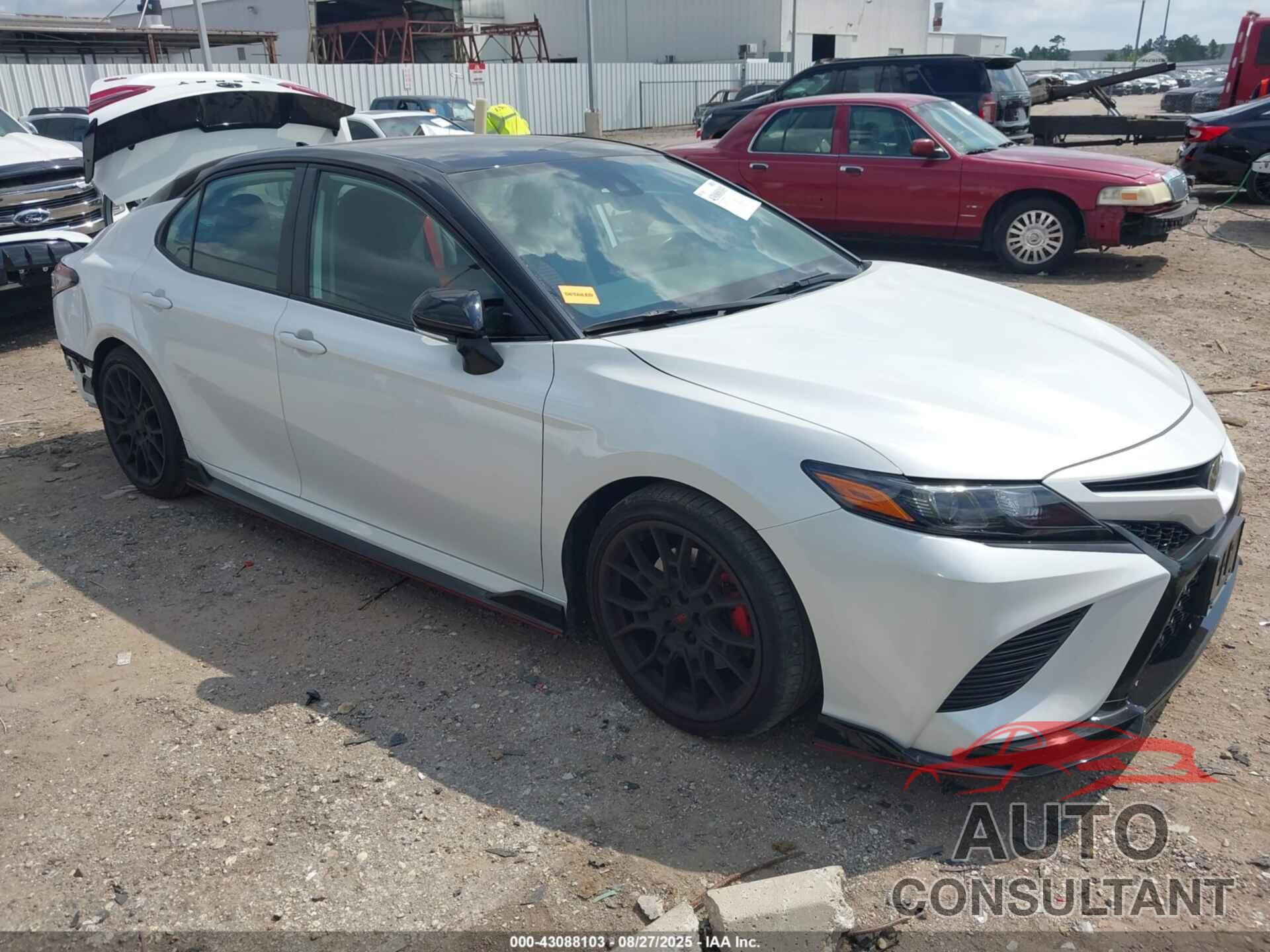 TOYOTA CAMRY 2023 - 4T1KZ1AK5PU079846