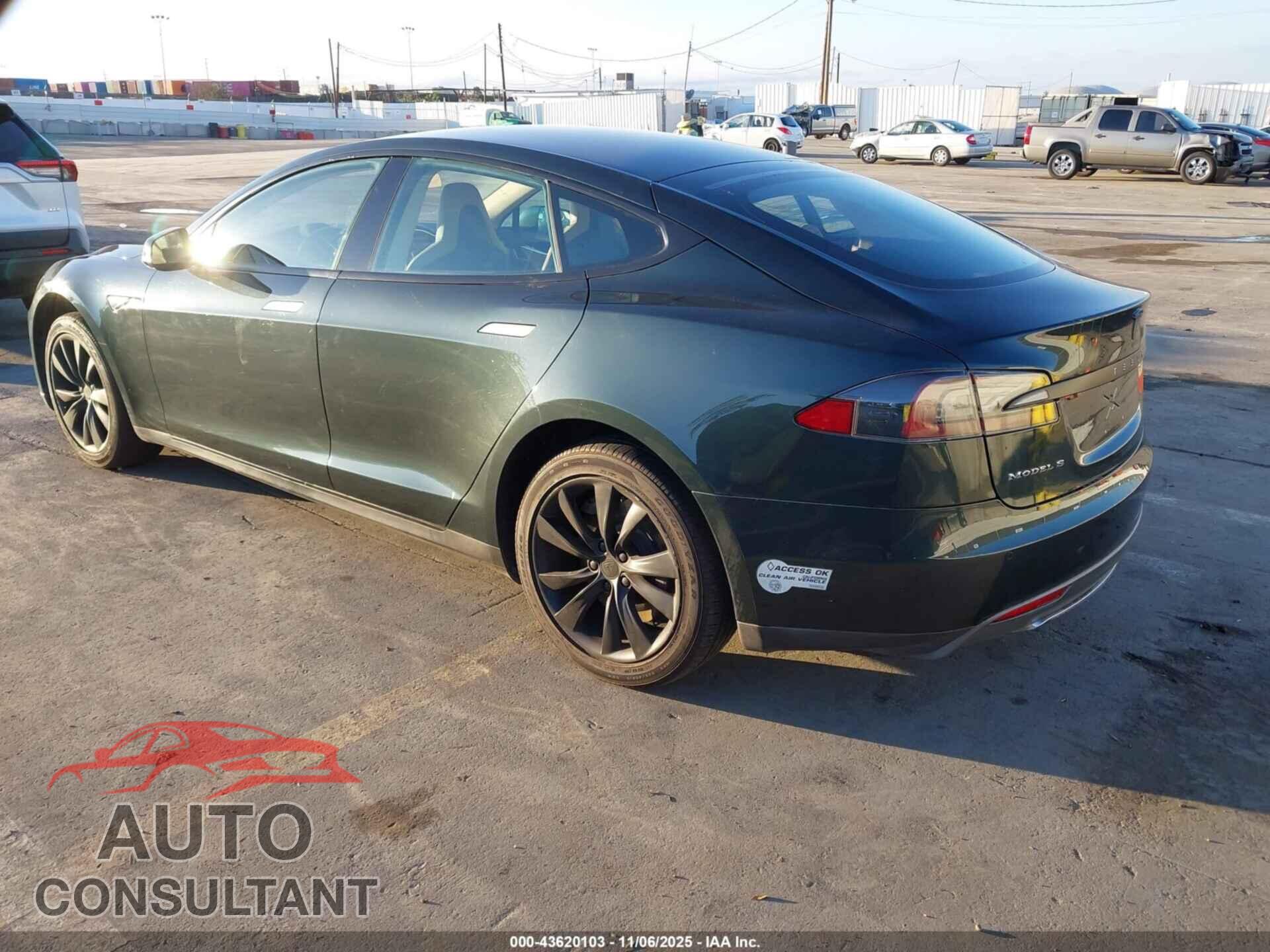 TESLA MODEL S 2014 - 5YJSA1H17EFP32496