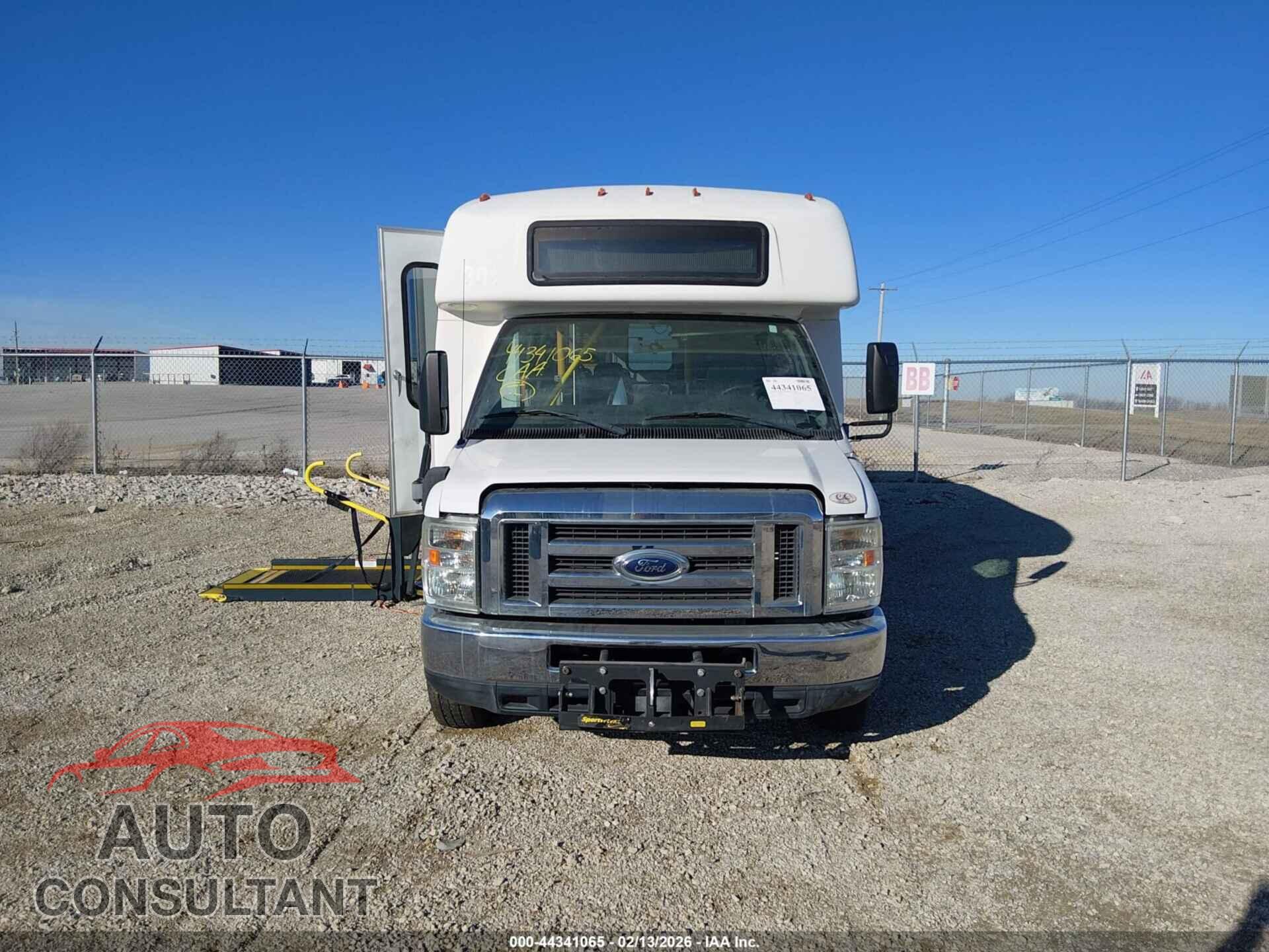 FORD E-450 CUTAWAY 2012 - 1FDFE4FSXCDA67452