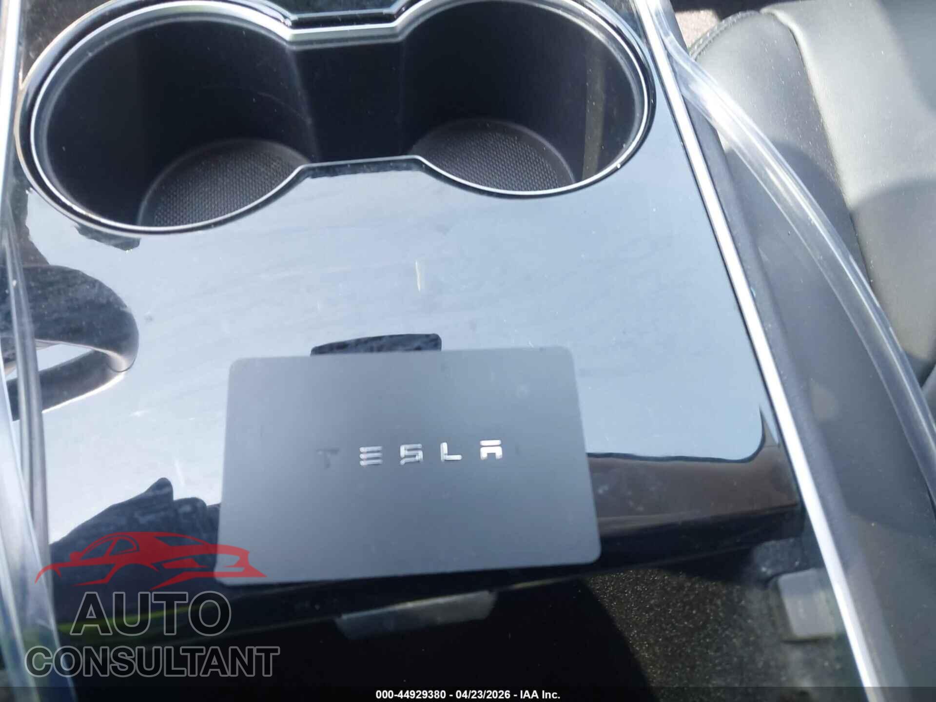 TESLA MODEL 3 2018 - 5YJ3E1EA2JF013356