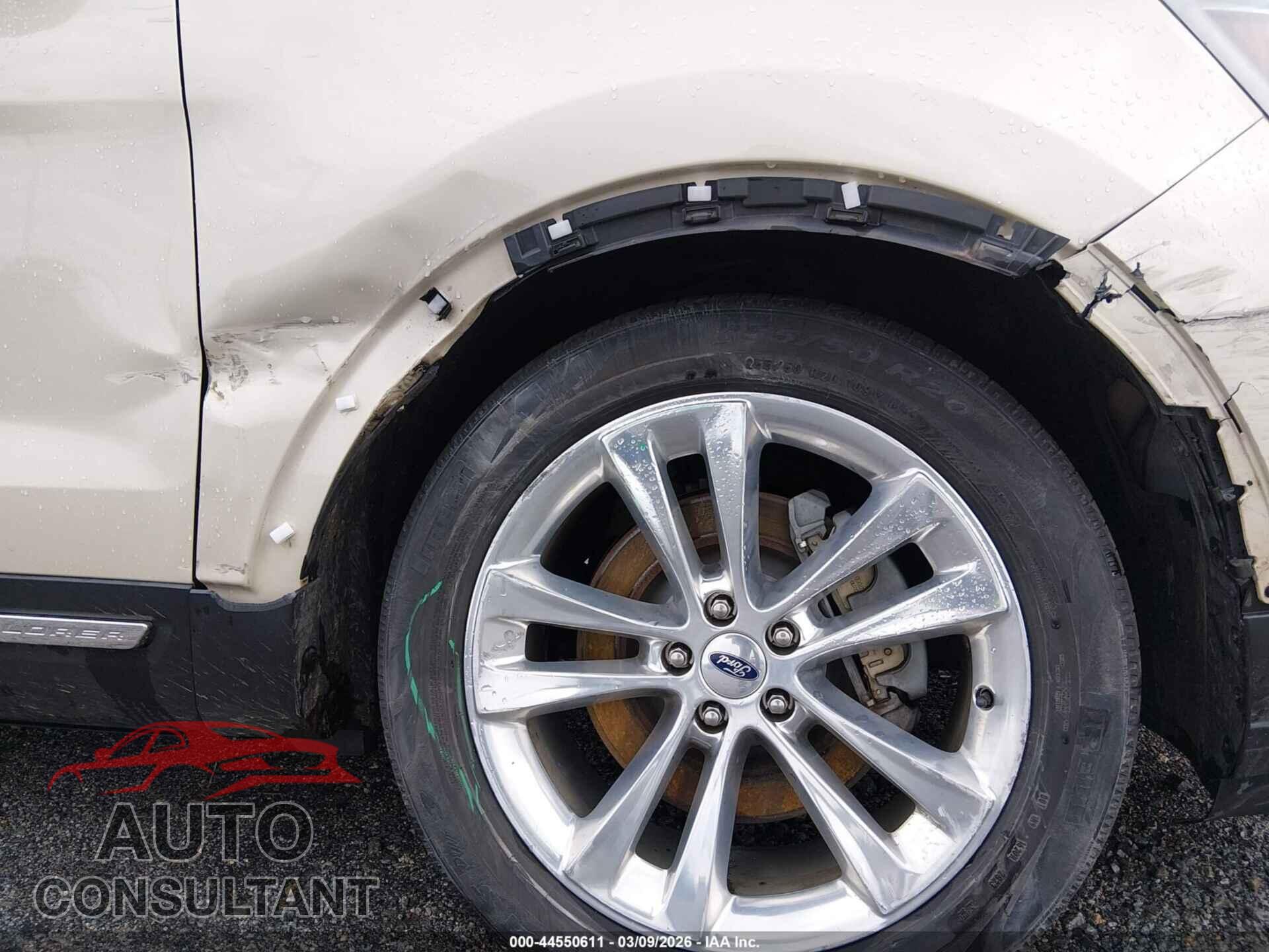 FORD EXPLORER 2018 - 1FM5K7D83JGB26642