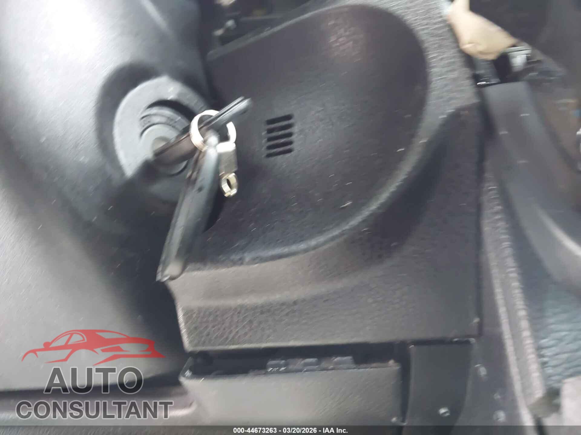 TOYOTA COROLLA 2014 - 2T1BPRHE2EC005433