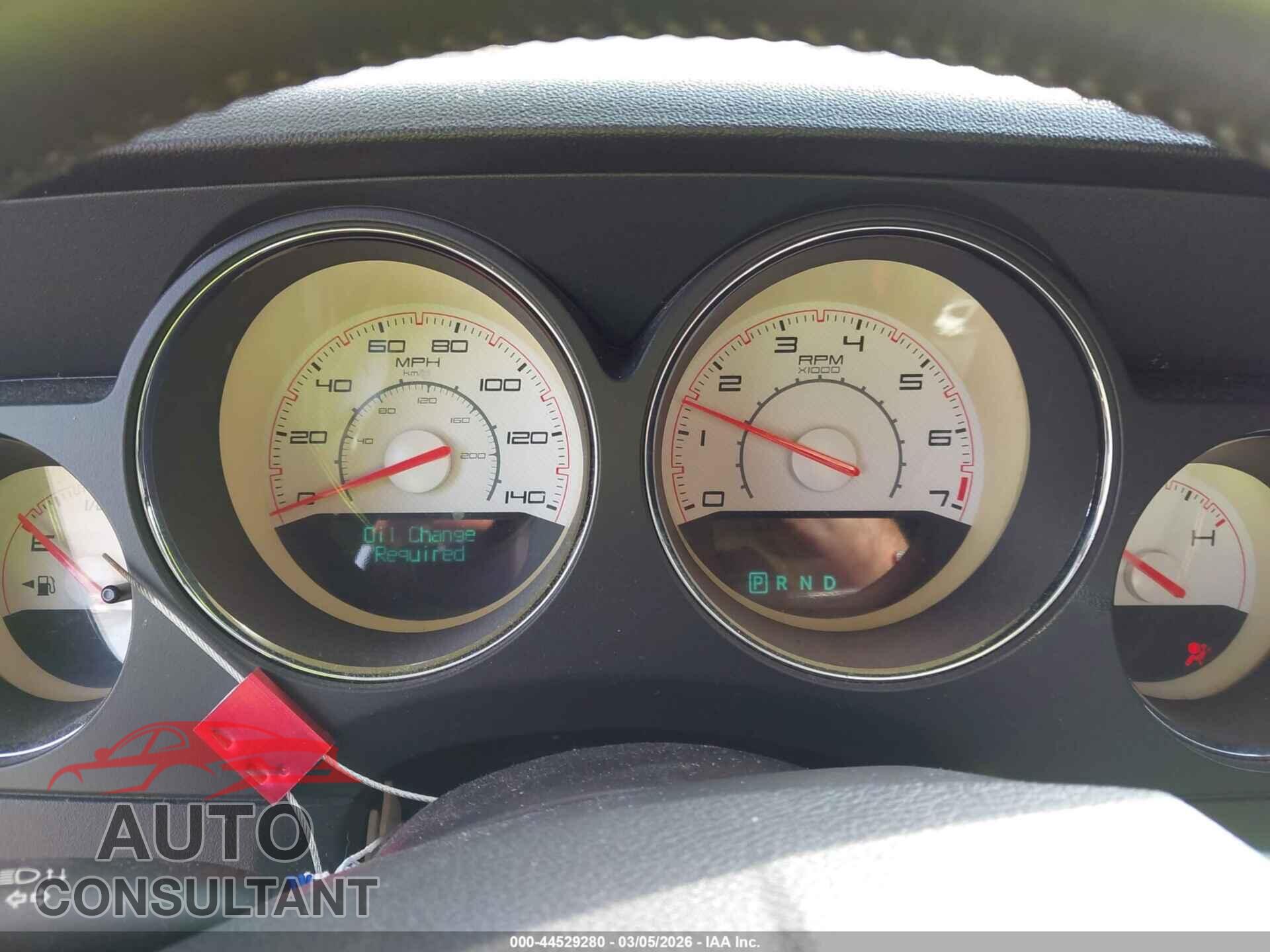 DODGE CHALLENGER 2013 - 2C3CDYAGXDH612420