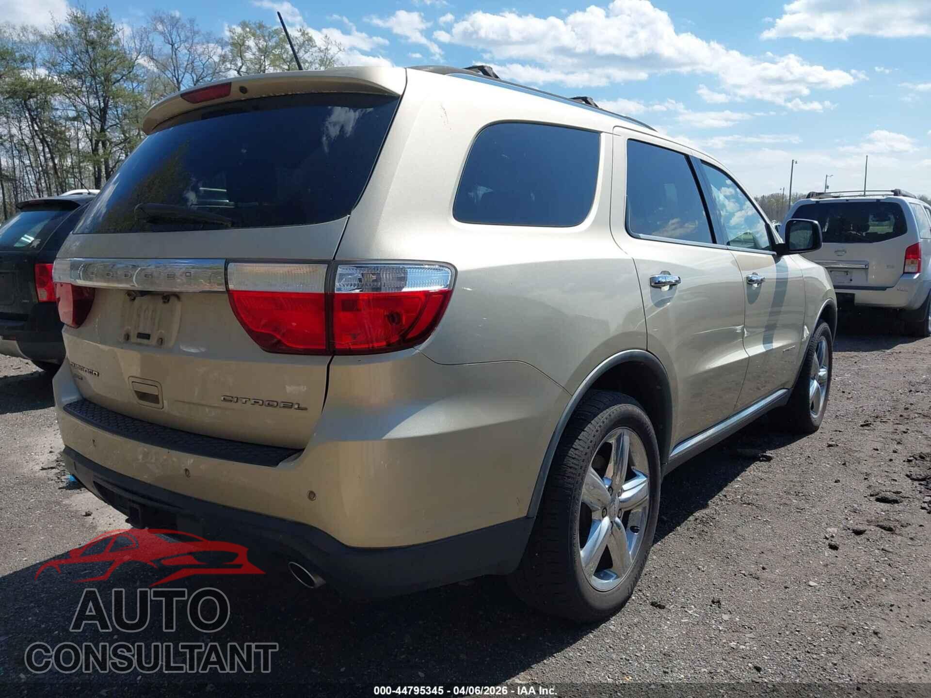 DODGE DURANGO 2012 - 1C4SDJET7CC153614