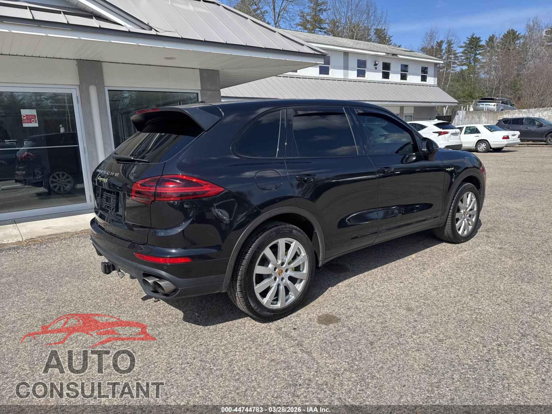 PORSCHE CAYENNE 2016 - WP1AE2A28GLA60018