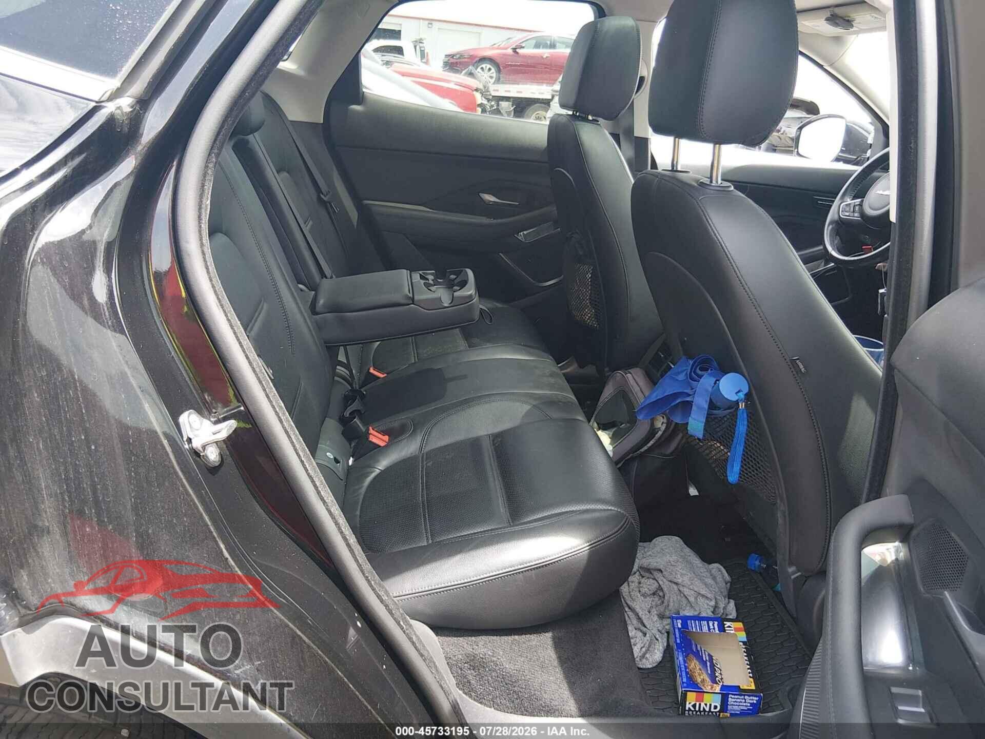 JAGUAR E-PACE 2018 - SADFP2FX1J1Z32164
