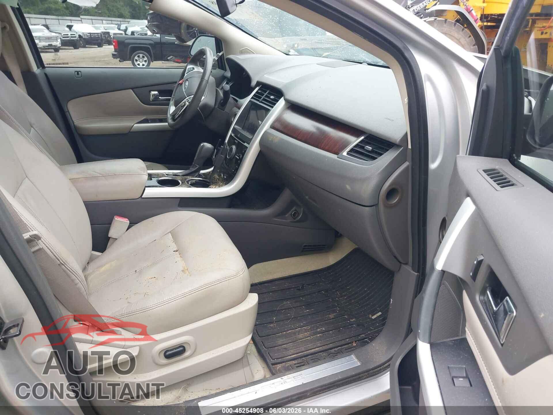 FORD EDGE 2011 - 2FMDK3KC3BBB51352