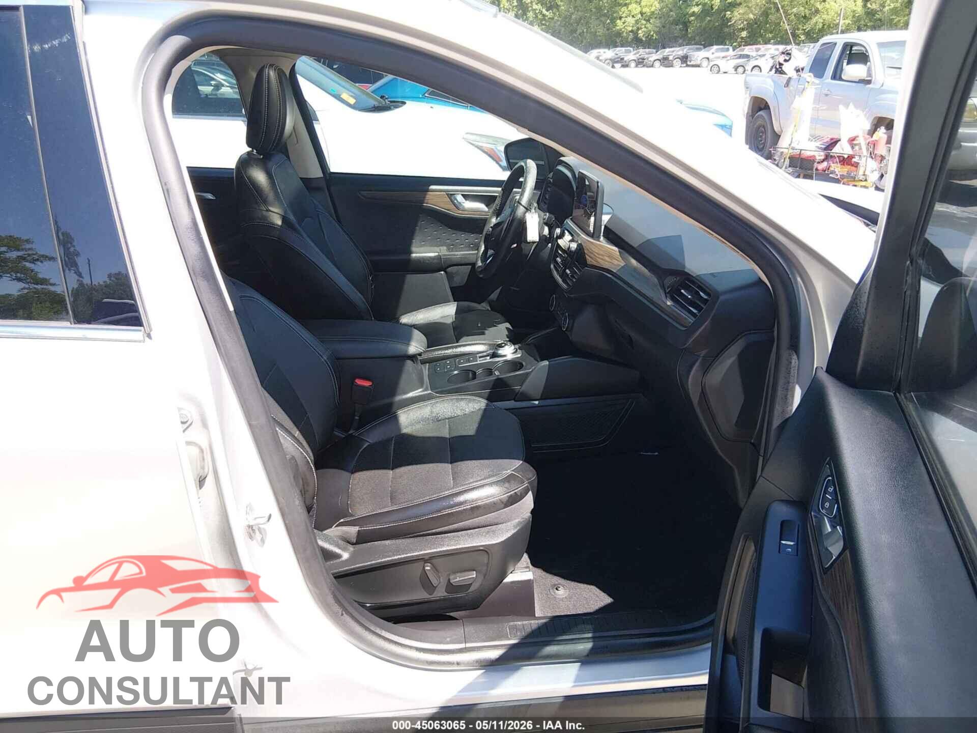 FORD ESCAPE 2020 - 1FMCU9J92LUA76931