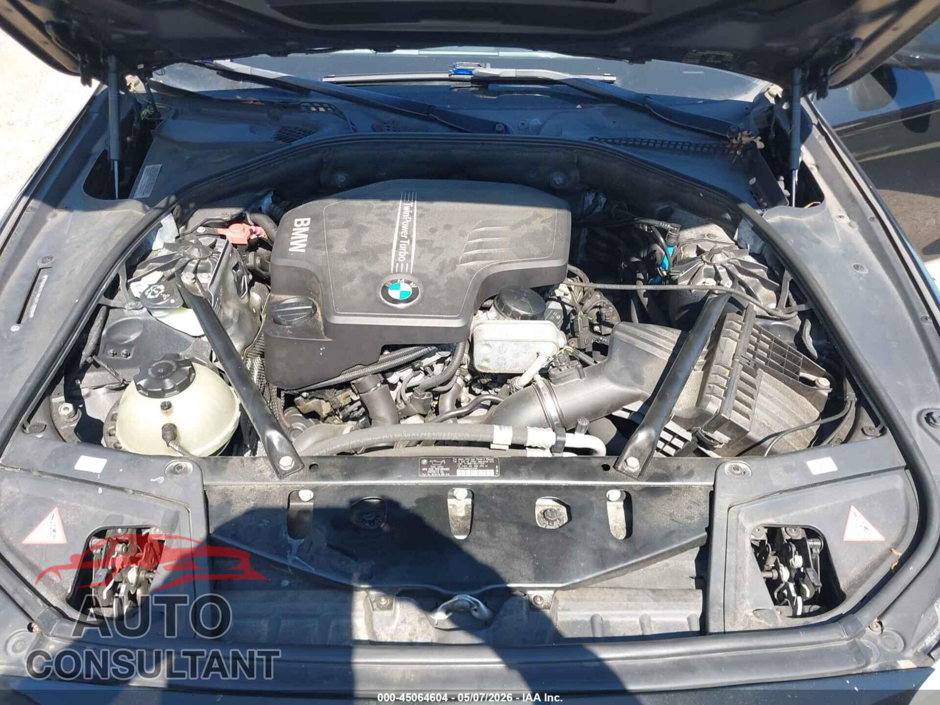 BMW 528I 2012 - WBAXG5C56CDY29986