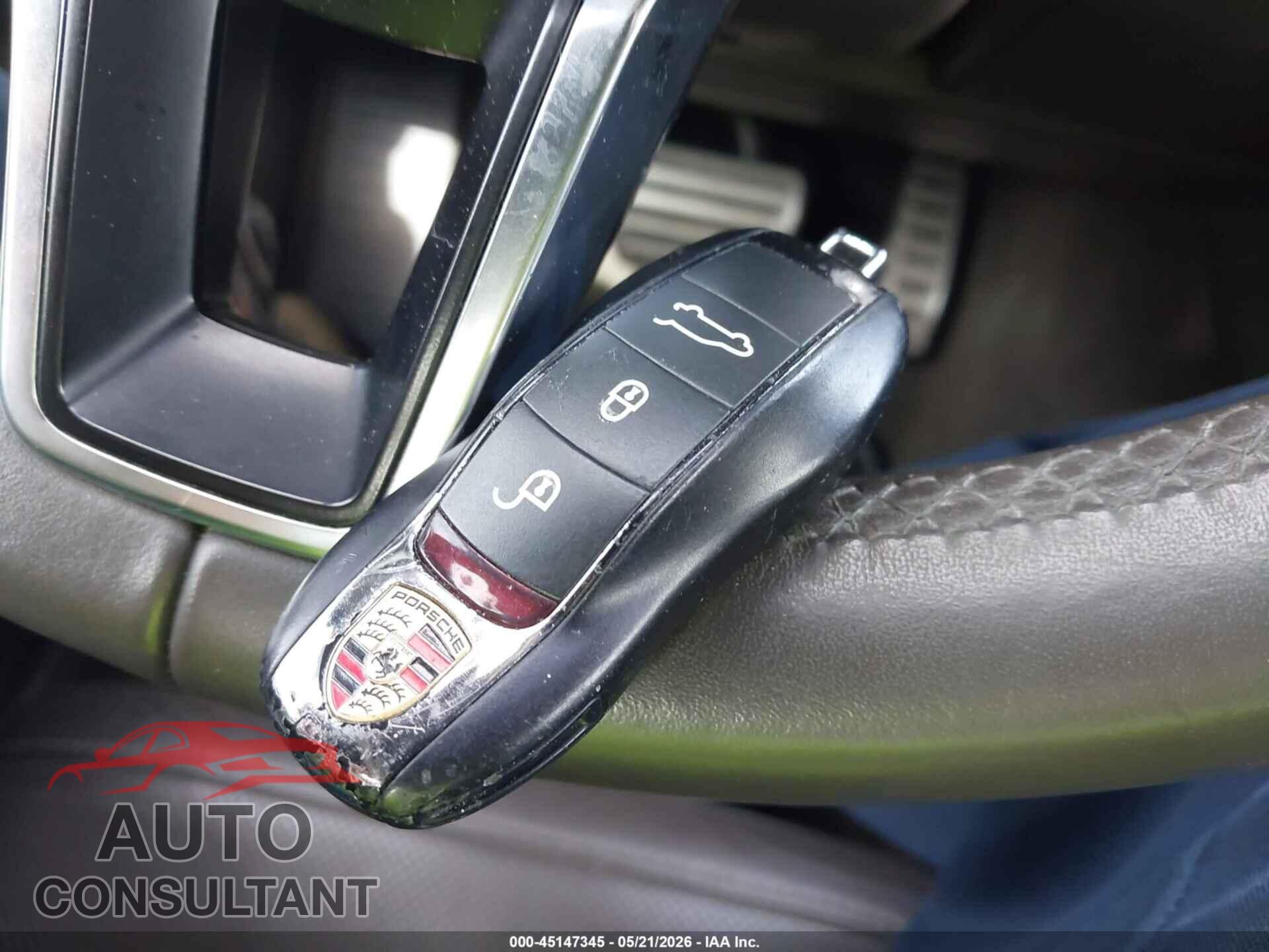 PORSCHE CAYENNE 2015 - WP1AB2A26FLA59943