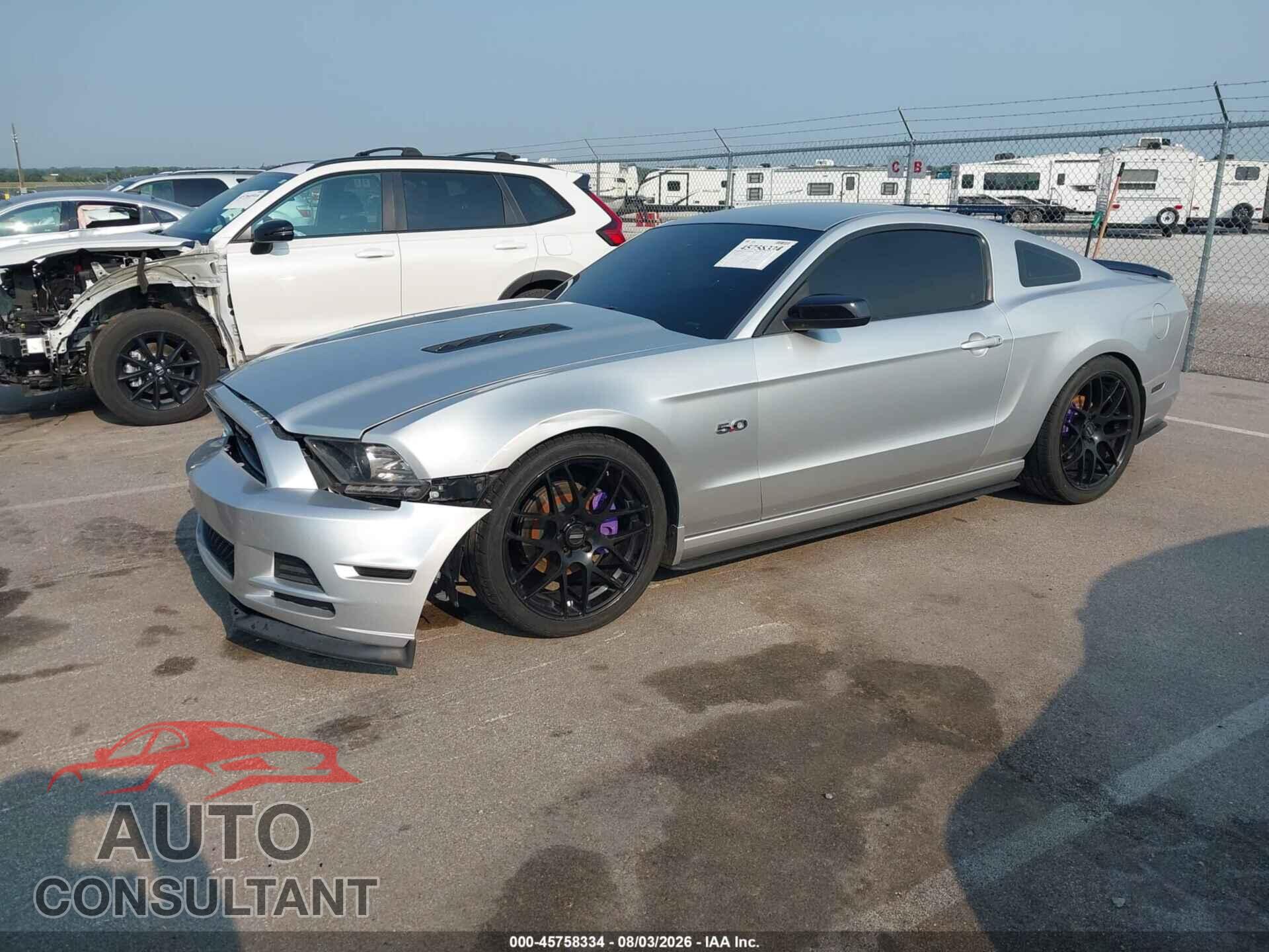 FORD MUSTANG 2014 - 1ZVBP8CF6E5268657