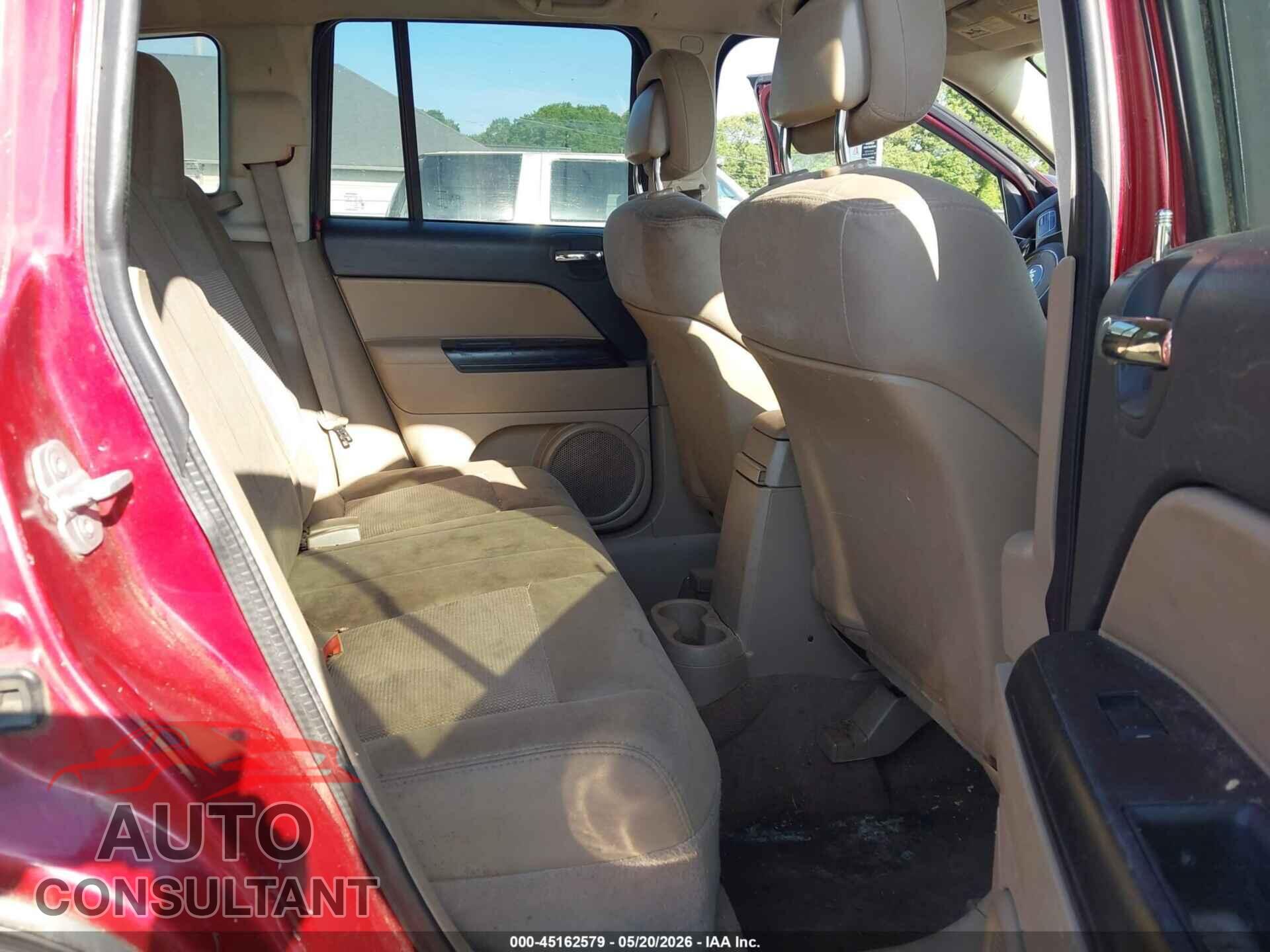 JEEP COMPASS 2011 - 1J4NT1FB2BD165808