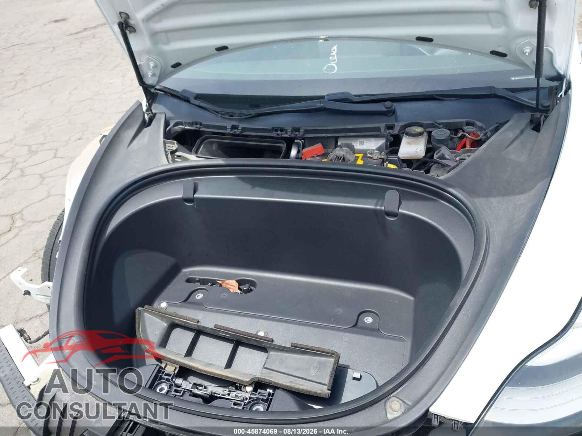 TESLA MODEL 3 2019 - 5YJ3E1EA7KF402432
