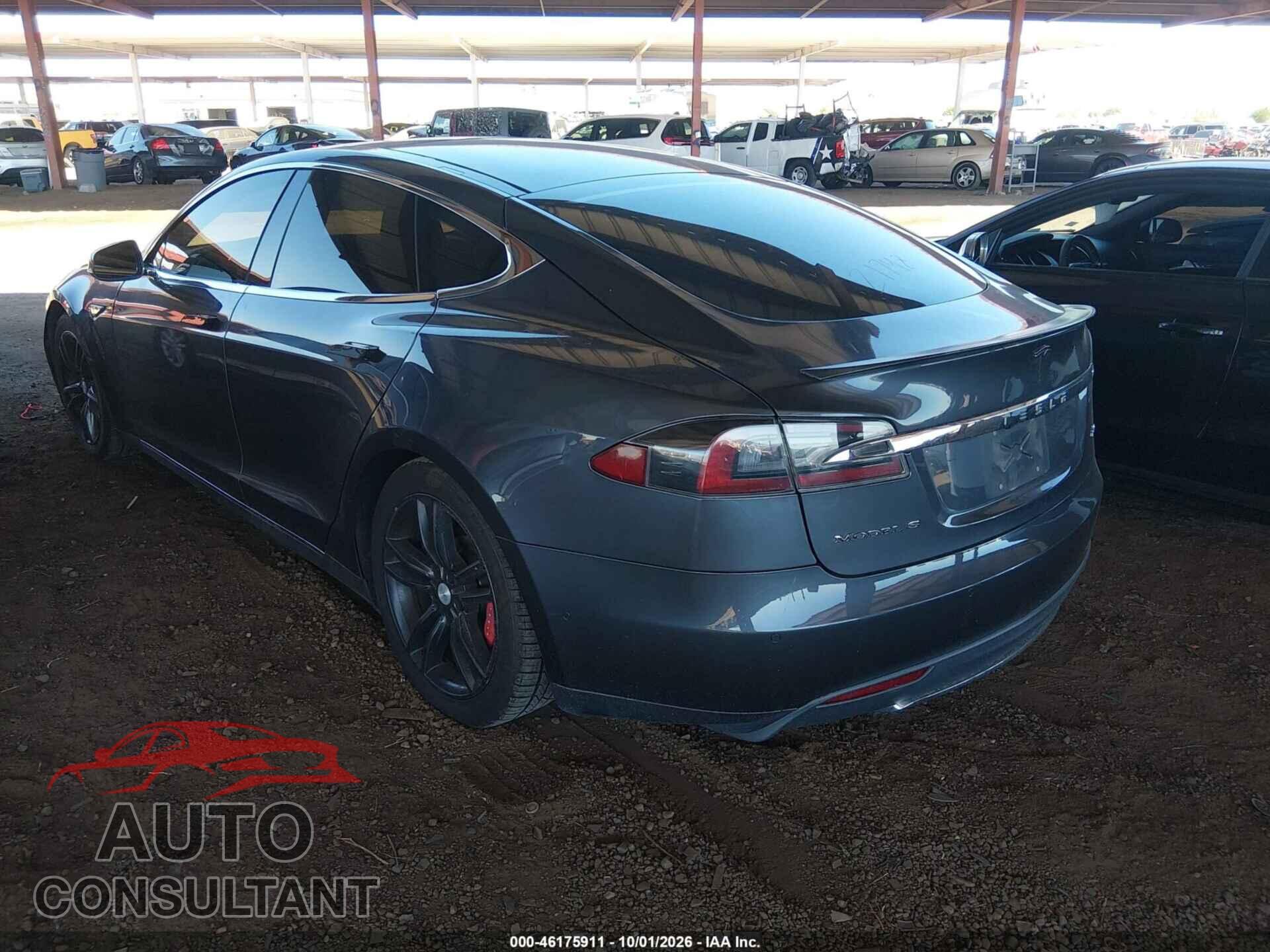 TESLA MODEL S 2014 - 5YJSA1H13EFP59565