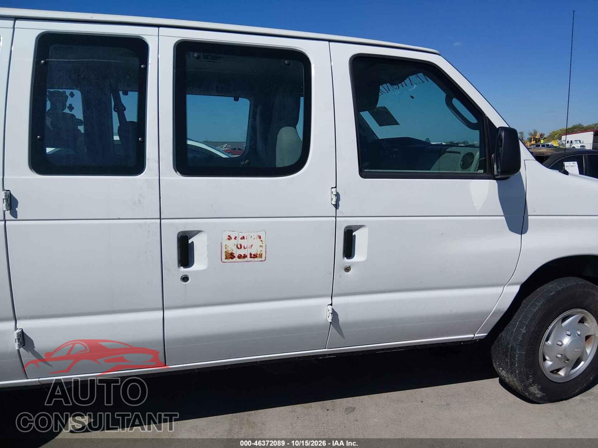 FORD E-350 SUPER DUTY 2011 - 1FBSS3BL2BDA97908