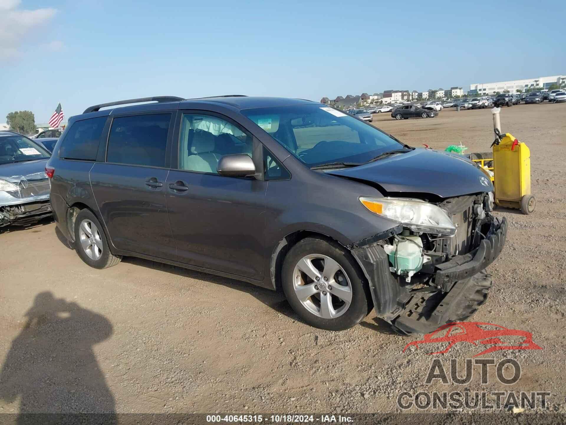 TOYOTA SIENNA 2015 - 5TDKK3DC3FS656353