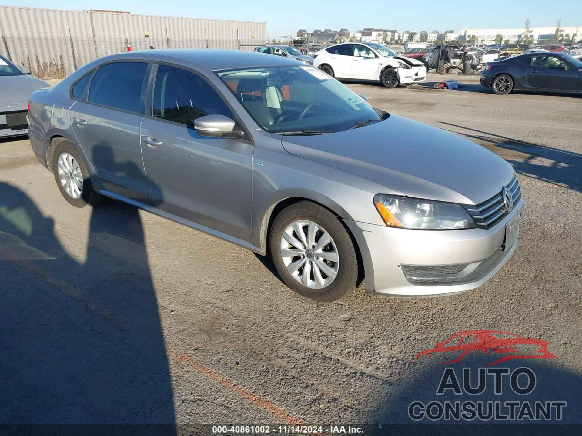 VOLKSWAGEN PASSAT 2013 - 1VWAH7A30DC149721