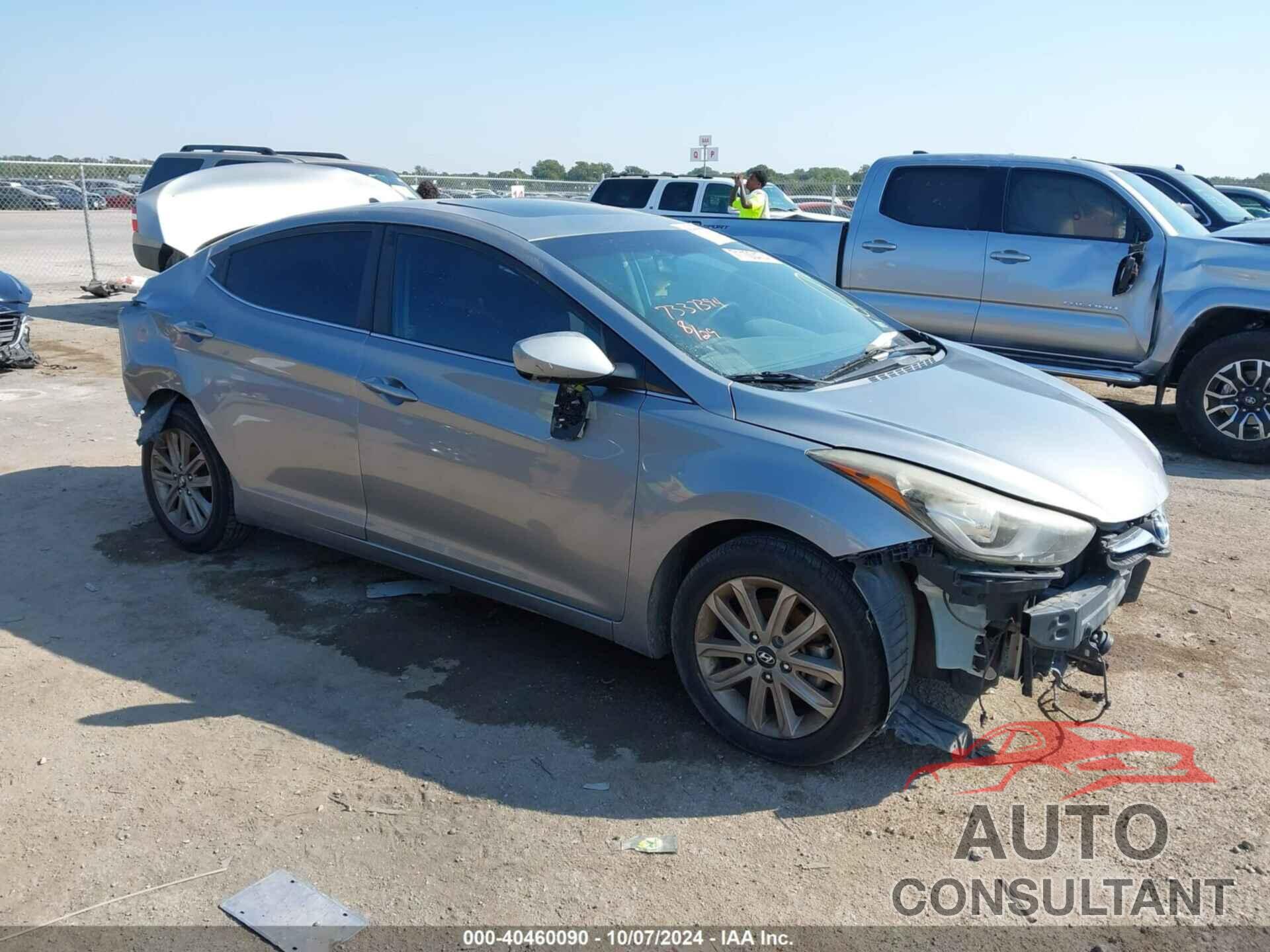 HYUNDAI ELANTRA 2015 - KMHDH4AE4FU354774